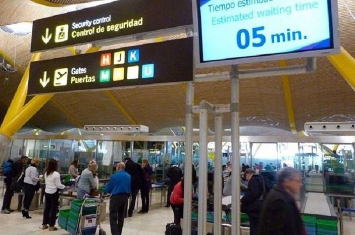 Los vigilantes mantienen la huelga en el aeropuerto de Madrid Barajas Los vigilantes mantienen la huelga en el aeropuerto de Madrid Barajas