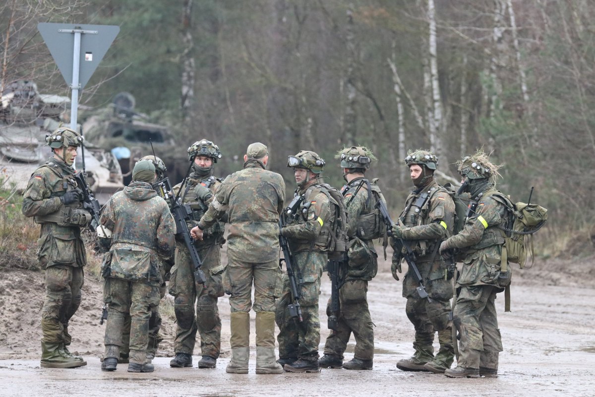 Alemania donde el canciller Friedrich Merz ha anunciado el servicio militar... voluntario Alemania donde el canciller Friedrich Merz ha anunciado el servicio militar... voluntario
