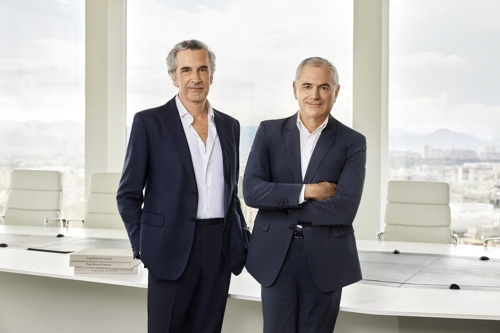 Jose Manuel Albesa, director ejecutivo adjunto de Puig, junto a Marc Puig, presidente y CEO del grupo catalán