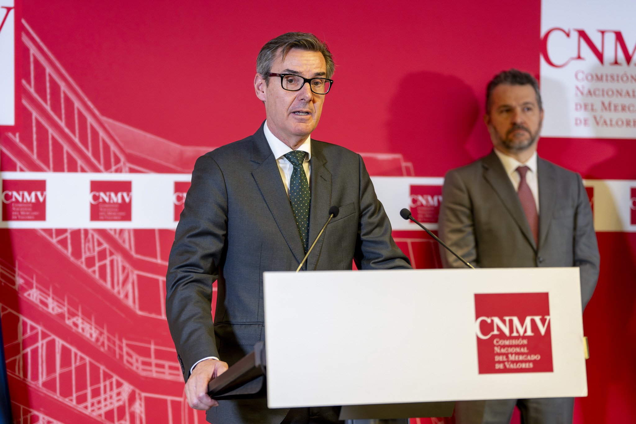 Carlos San Basilio durante la toma de posesión del cargo, el 8 de enero de 2025, ante la atenta mirada de su antecesor, Rodrigo Buenaventura / Foto: Pablo Moreno Carlos San Basilio durante la toma de posesión del cargo, el 8 de enero de 2025, ante la atenta mirada de su antecesor, Rodrigo Buenaventura / Foto: Pablo Moreno