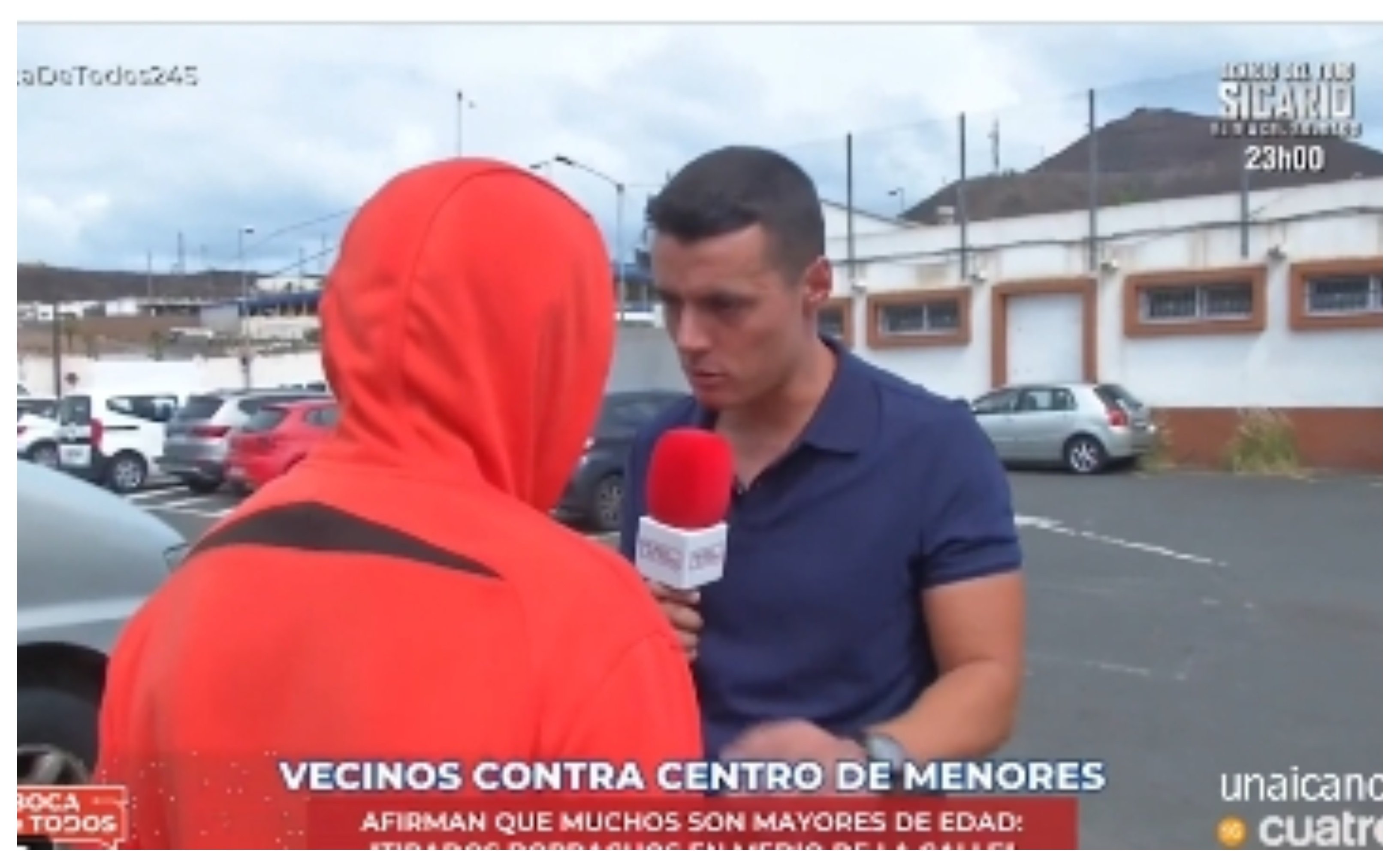 Vecinos de Las Palmas contra la apertura de un centro de menas: "Aquí una niña no puede salir a la calle porque la agreden sexualmente. Tenemos mucho miedo y esto es insostenible"
