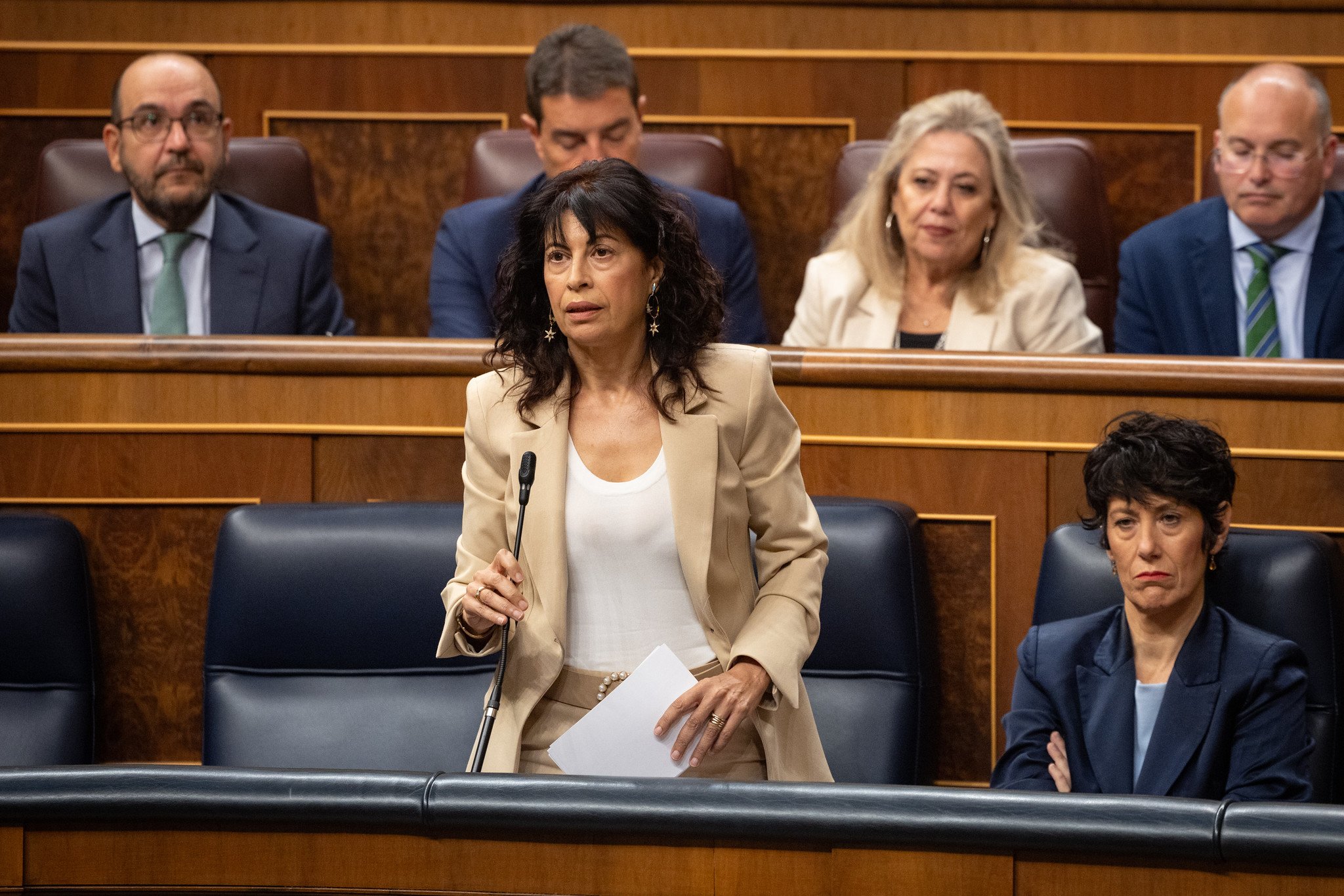 Pero claro, era la propia Redondo la que negó dos veces a Yolanda Díaz la inclusión del aborto en la Constitución