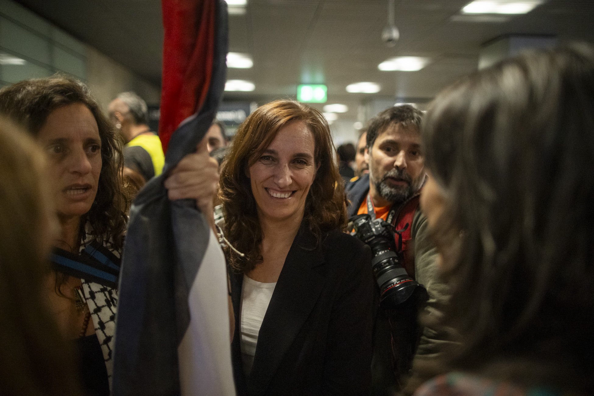 Los 21 flotillos fueron recibidos con honores por la ministra, madre, médico, Mónica García, nuestra Moni