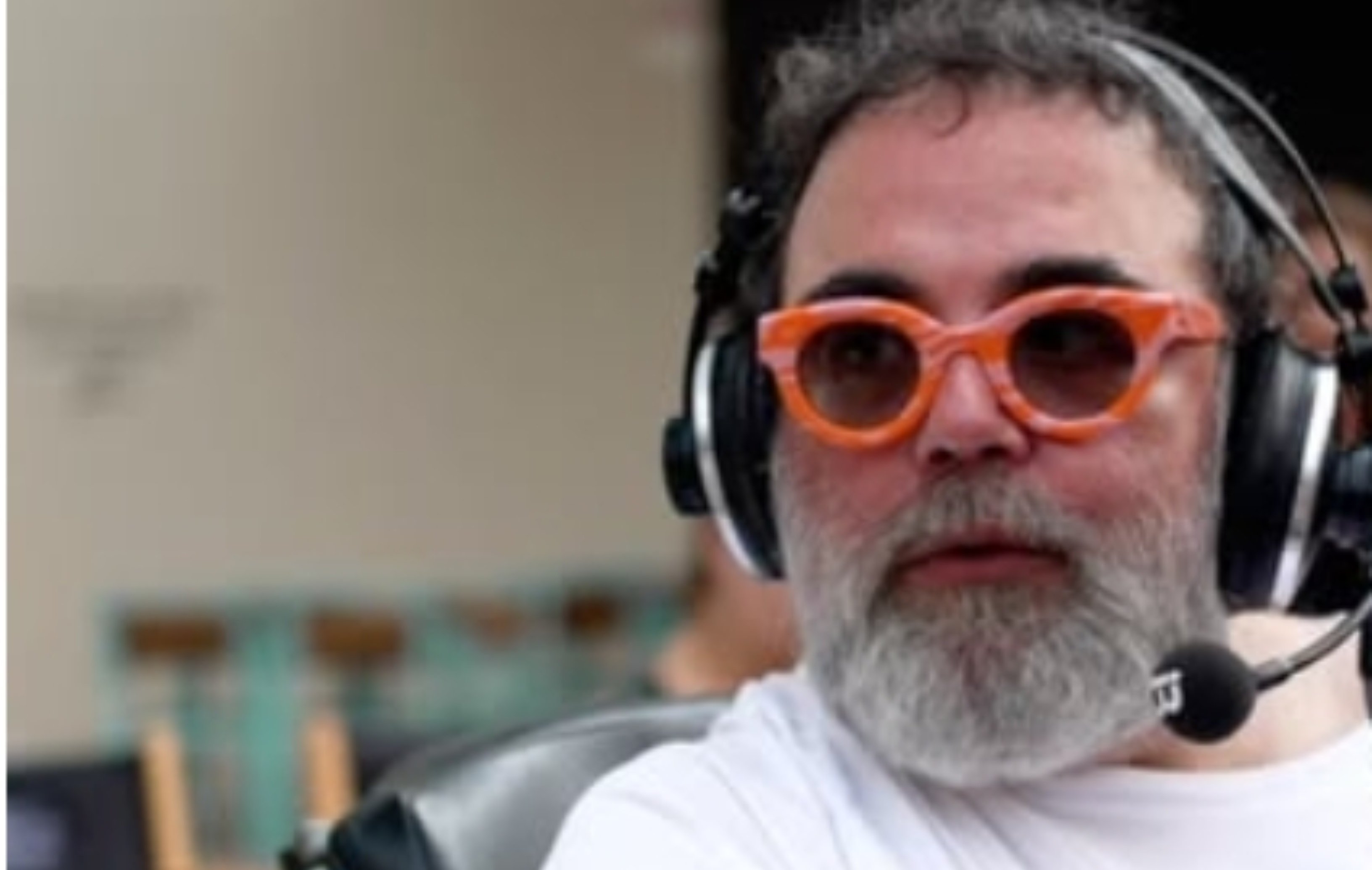 Y después de Colau... llega Bob Pop: "si Ada no está, ¿por qué no voy yo y me presento (a la alcaldía)?"