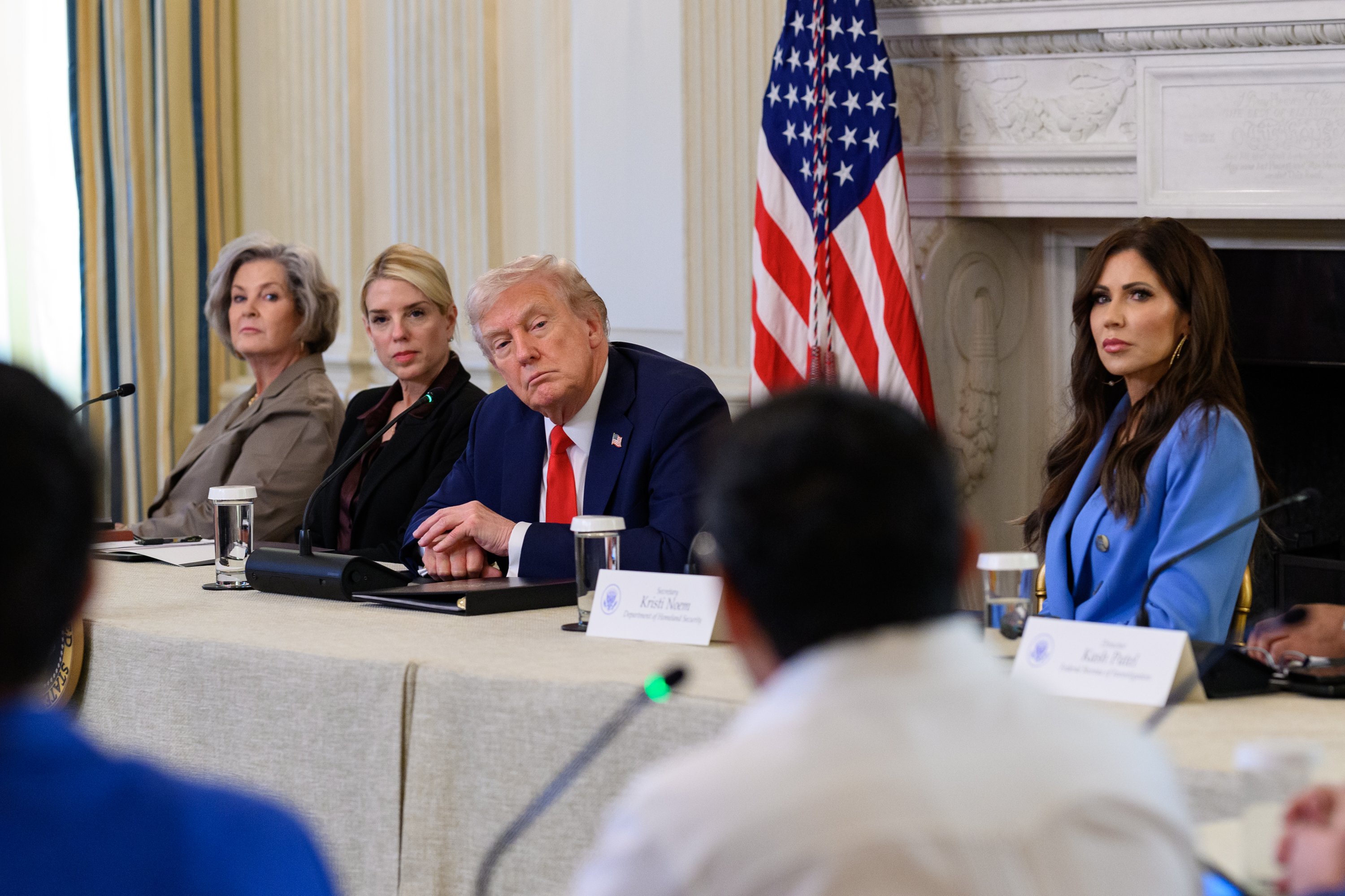 El mensaje no es baladí, el mundo hispano es una prioridad para la Administración Trump Vance, destacando precisamente la elección de Marco Rubio como secretario de Estado