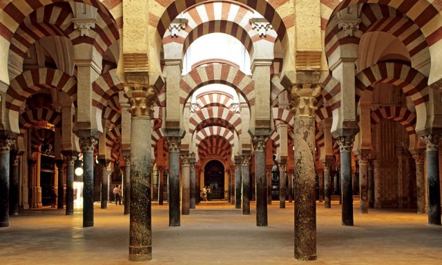 La mezquita catedral de Córdoba, ahora, es propiedad del Estado