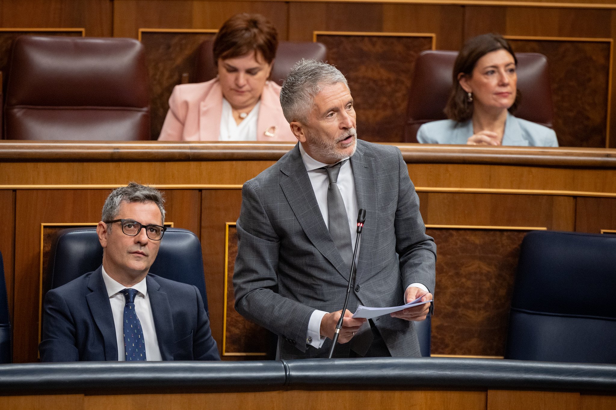 Por intervenciones como la de ayer martes en el Senado una se explica el motivo por el que Fernando Grande-Marlaska lleva desde el principio siendo ministro y hombre de confianza de Sánchez Por intervenciones como la de ayer martes en el Senado una se explica el motivo por el que Fernando Grande-Marlaska lleva desde el principio siendo ministro y hombre de confianza de Sánchez