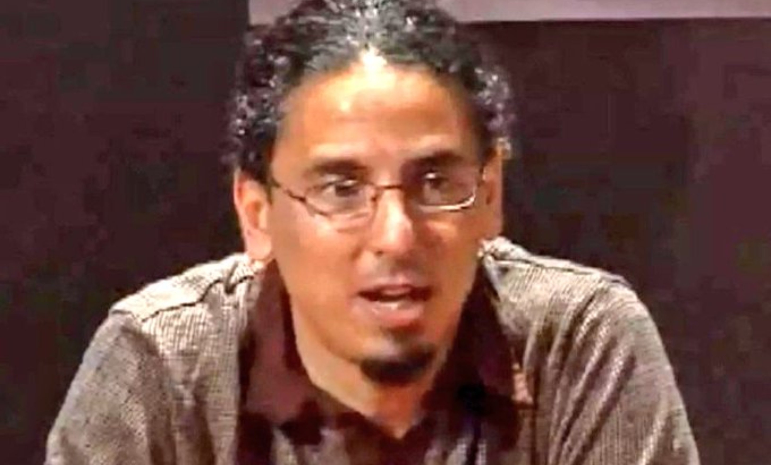 Galicia. En busca y captura el antiguo dirigente de En Marea y profesor, Martiño Ramos Soto, tras recibir una condena firme de 13 años, por violar a una alumna durante años