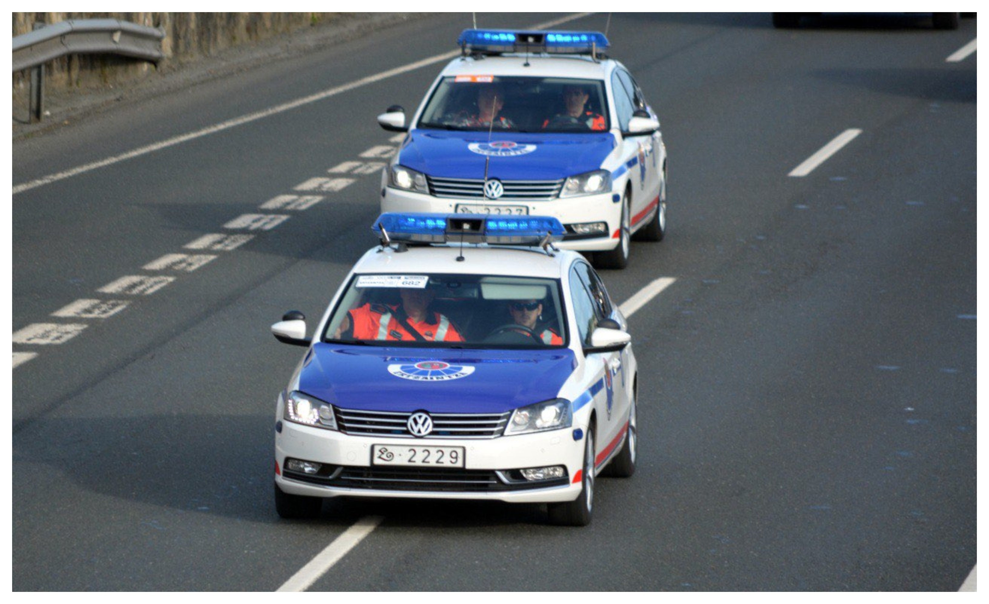 La Policía Local detuvo en la madrugada del viernes al sábado en la ciudad de San Sebastián a un inmigrante de unos 30 años acusado de agredir sexualmente a otro joven días atrás en un parque urbano La Policía Local detuvo en la madrugada del viernes al sábado en la ciudad de San Sebastián a un inmigrante de unos 30 años acusado de agredir sexualmente a otro joven días atrás en un parque urbano