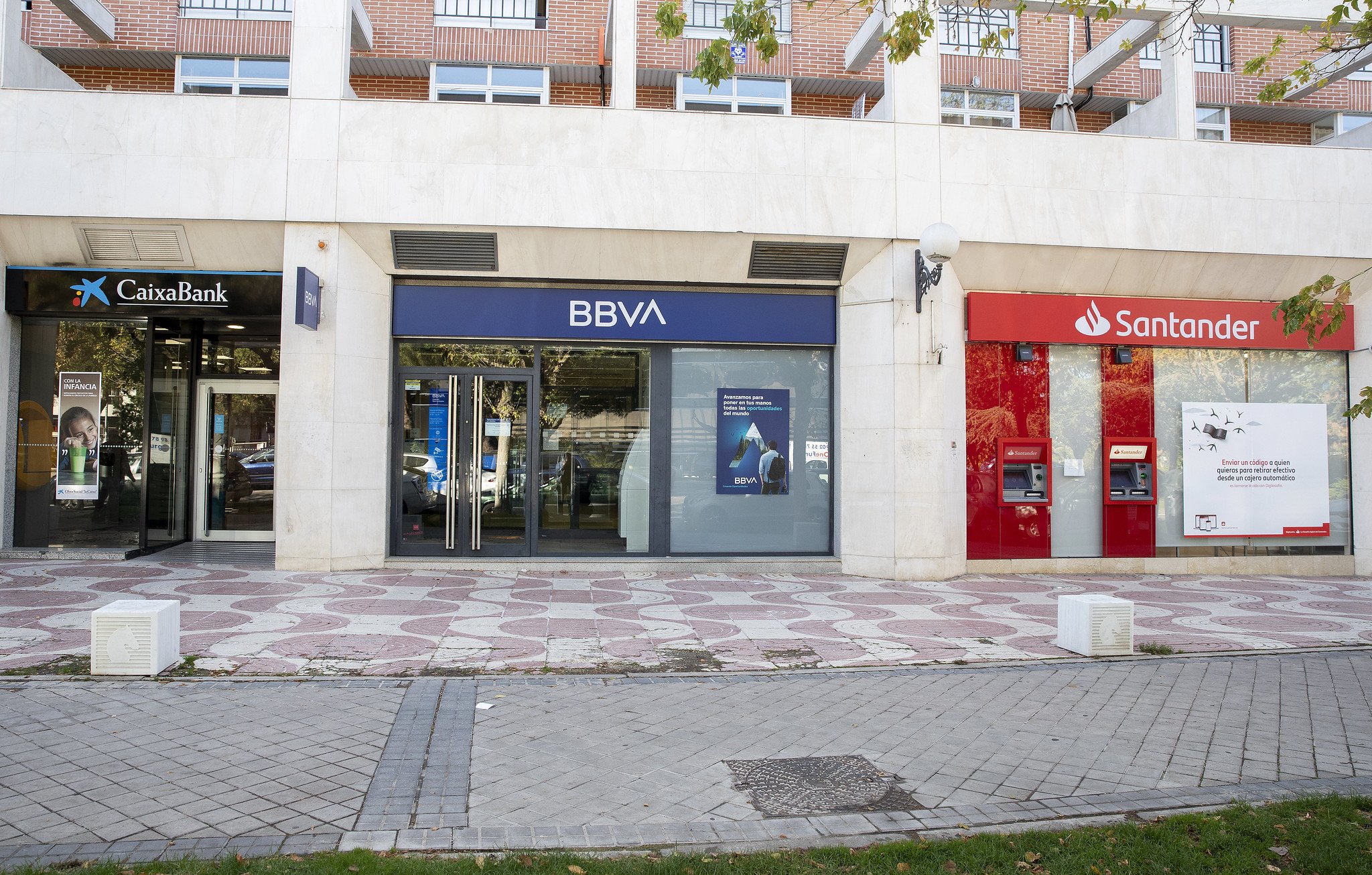 Los grandes bancos españoles han logrado beneficios récord al tiempo que han reducido el margen de interés / Foto: Pablo Moreno Los grandes bancos españoles han logrado beneficios récord al tiempo que han reducido el margen de interés / Foto: Pablo Moreno