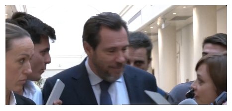 "¿Cree que está en condiciones de meterse con Feijóo por su físico?": Vito Quiles a Óscar Puente "¿Cree que está en condiciones de meterse con Feijóo por su físico?": Vito Quiles a Óscar Puente