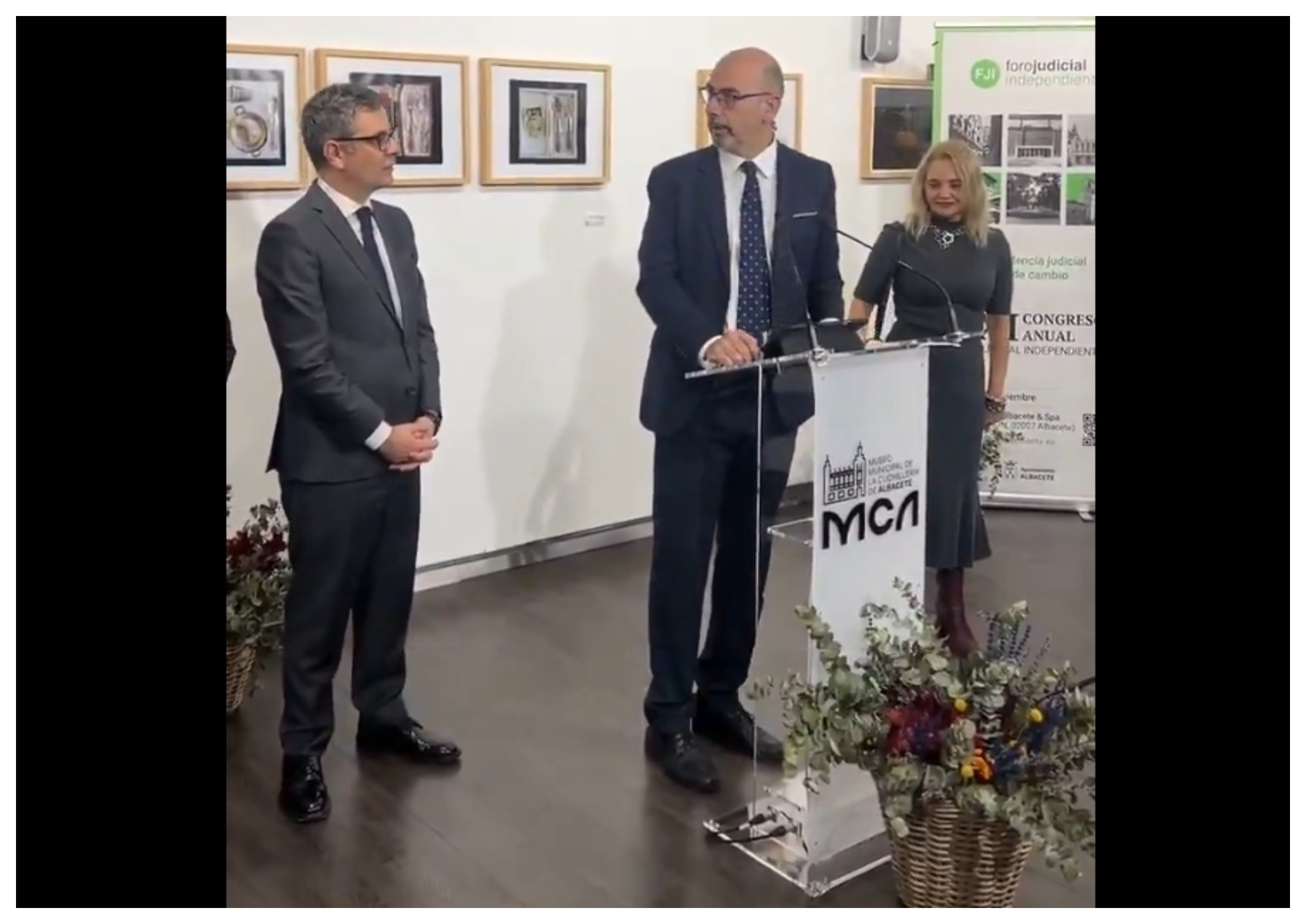 “Hay un intento de dominar al Poder Judicial. De limar sus aristas y hacerlo más complaciente con un poder político al que incomodan los límites y contrapesos”: le dice el juez Portillo, a la cara, a Bolaños “Hay un intento de dominar al Poder Judicial. De limar sus aristas y hacerlo más complaciente con un poder político al que incomodan los límites y contrapesos”: le dice el juez Portillo, a la cara, a Bolaños