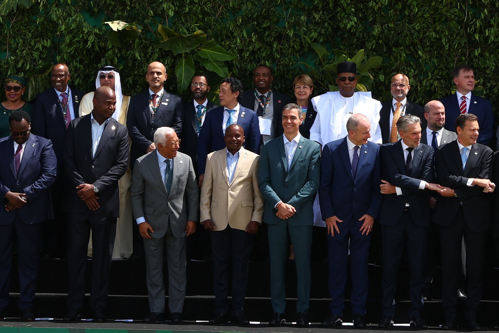 ¿Se ha vuelto loco Pedro Sánchez y todos los que repiten sus necedades? Al menos lo parece ¿Se ha vuelto loco Pedro Sánchez y todos los que repiten sus necedades? Al menos lo parece