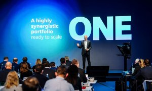 Roland Busch habla del programa ONE Tech Company