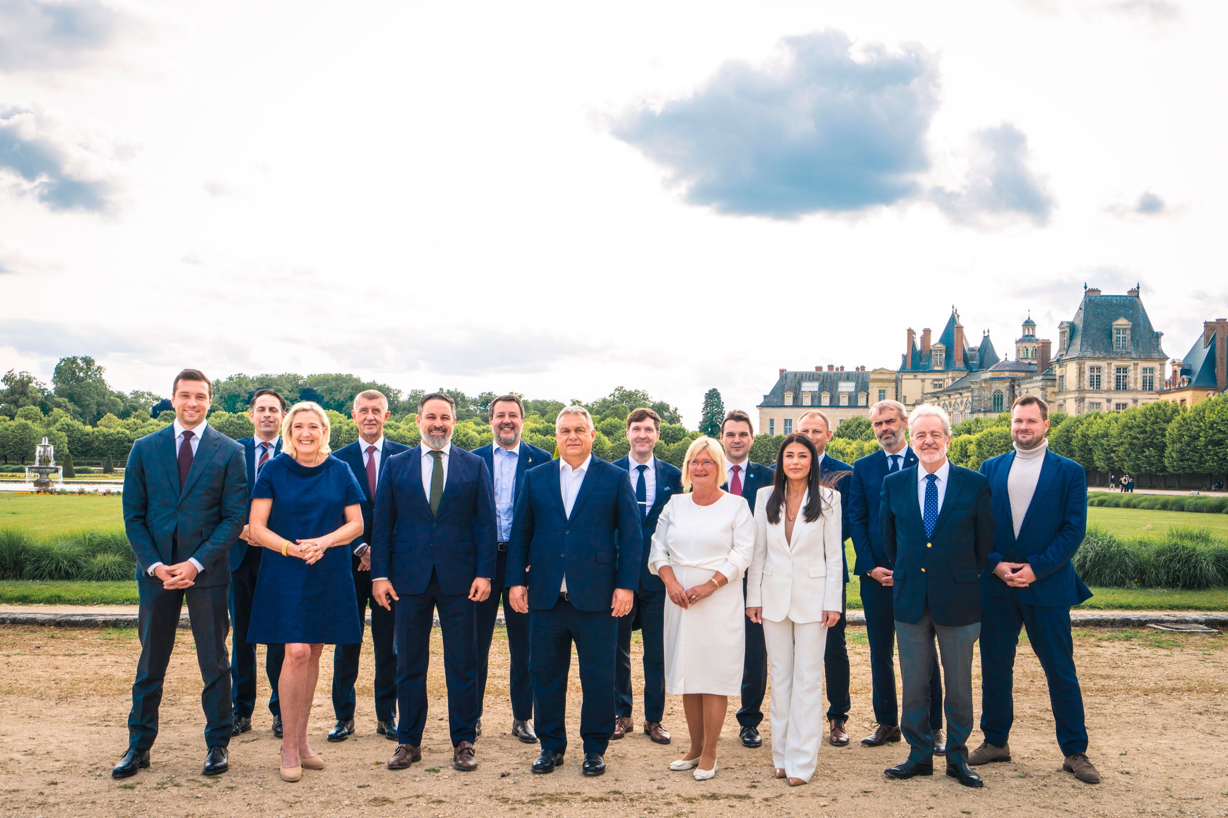 El grupo Patriotas por Europa, al que pertenecen los de Abascal, ha conseguido aprobar la Directiva Ómnibus I en el Parlamento Europeo