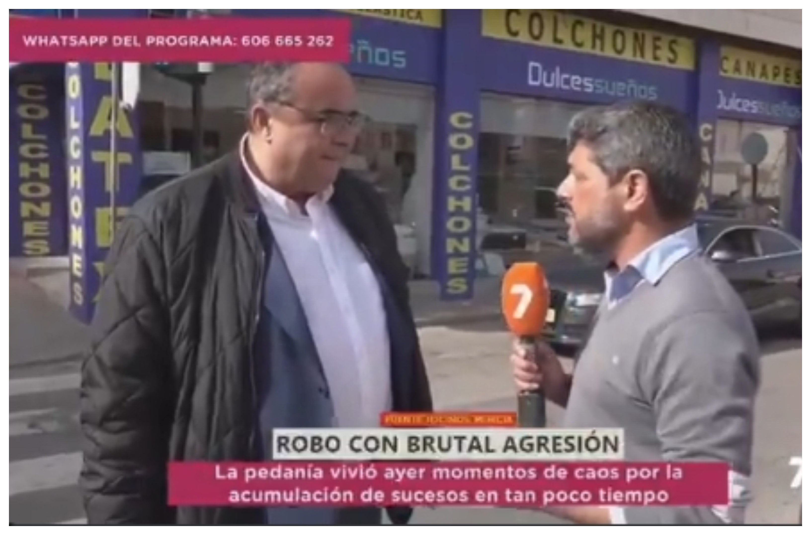 Cuatro días después del robo, la anciana ha fallecido. Su familia (en la imagen, su hijo Enrique) pide colaboración ciudadana para tratar de localizar a algún testigo que pueda ayudar a identificar a los atracadores Cuatro días después del robo, la anciana ha fallecido. Su familia (en la imagen, su hijo Enrique) pide colaboración ciudadana para tratar de localizar a algún testigo que pueda ayudar a identificar a los atracadores