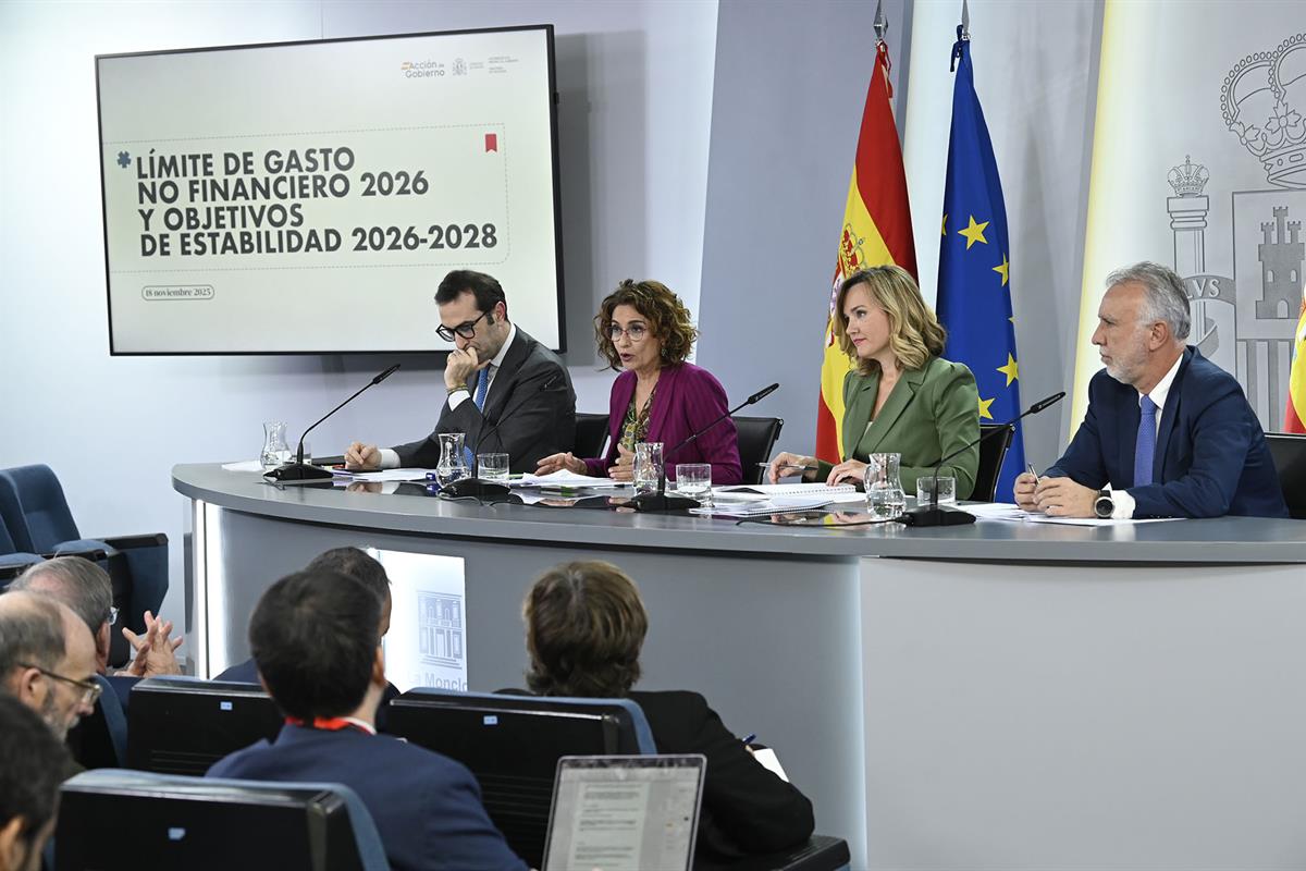 Marisu Montero es un personaje curioso: nos vende que el gobierno progresista batirá un nuevo récord de gasto público en 2026: nada menor que 216.000 millones de euros Marisu Montero es un personaje curioso: nos vende que el gobierno progresista batirá un nuevo récord de gasto público en 2026: nada menor que 216.000 millones de euros