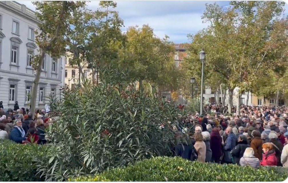 Concentración contra el Tribunal Supremo