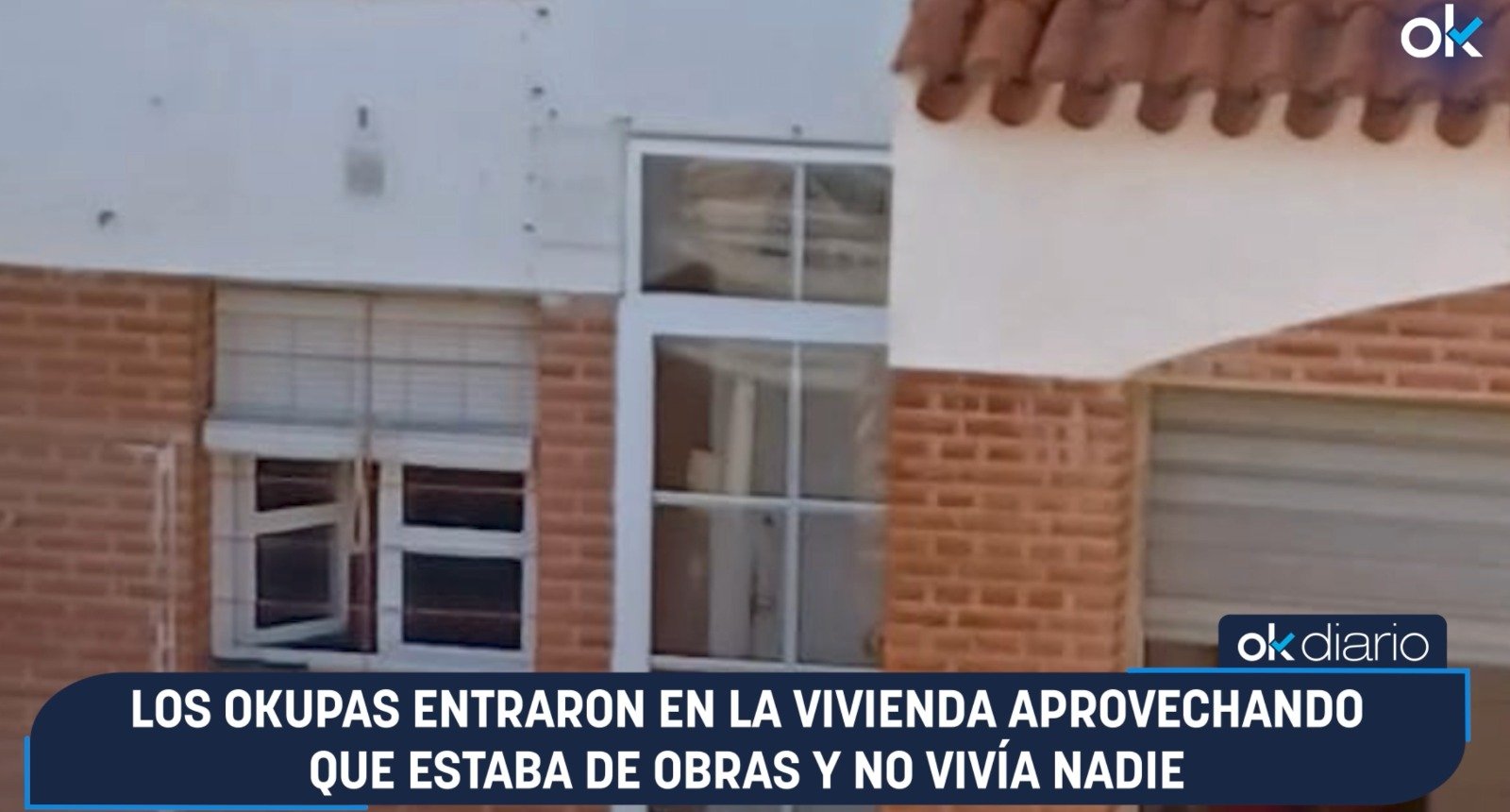 "Los agentes se ofrecen a llevarles a un albergue. Pero ella se niega", relata Manuel a OKDIARIO