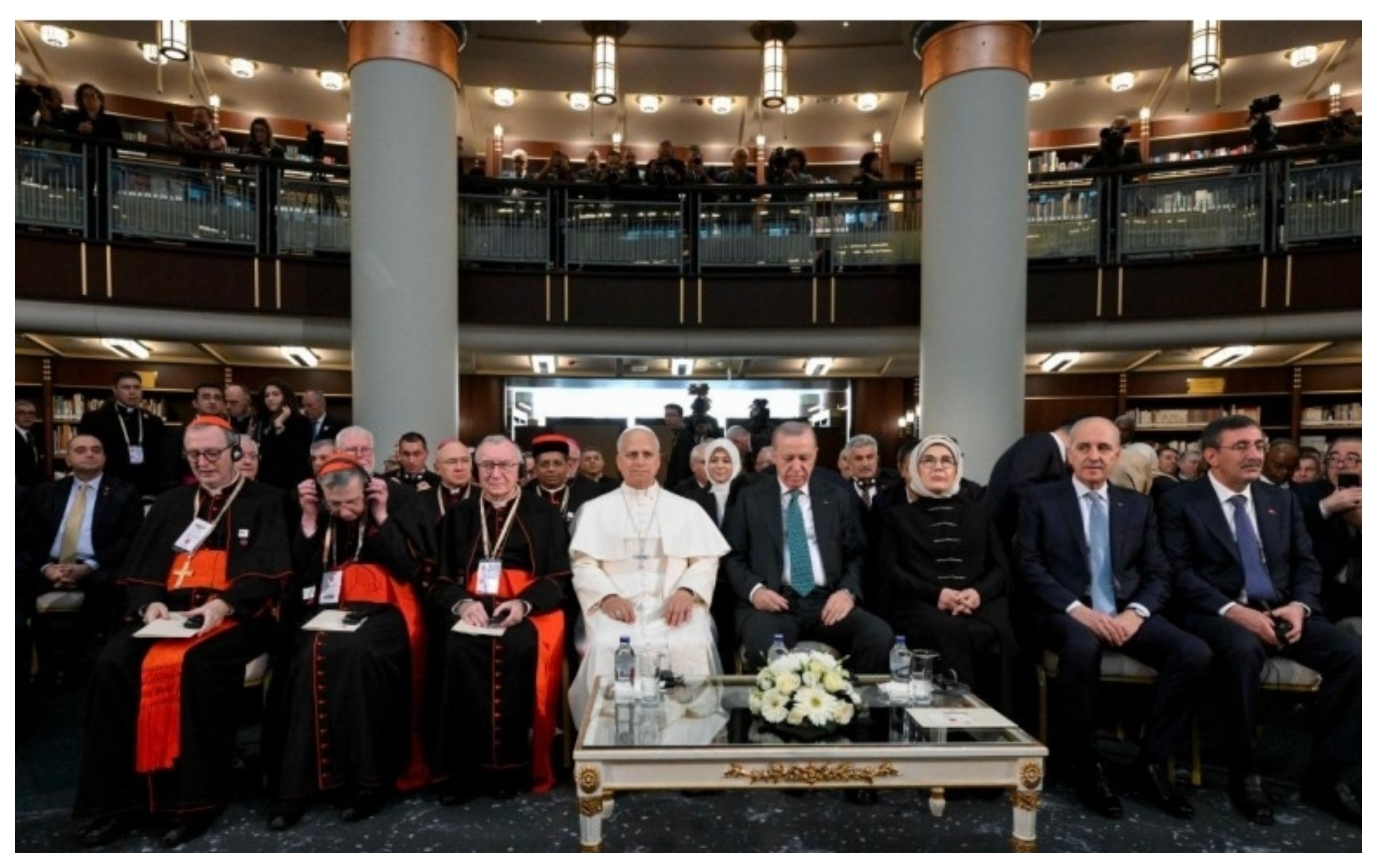 Viaje de León XIV a Turquía y Líbano: pretende la unidad de todas las iglesias cristianas / Foto: Vatican Media Viaje de León XIV a Turquía y Líbano: pretende la unidad de todas las iglesias cristianas / Foto: Vatican Media
