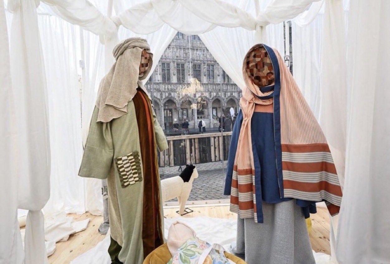 El nuevo belén instalado en la Grand Place de Bruselas