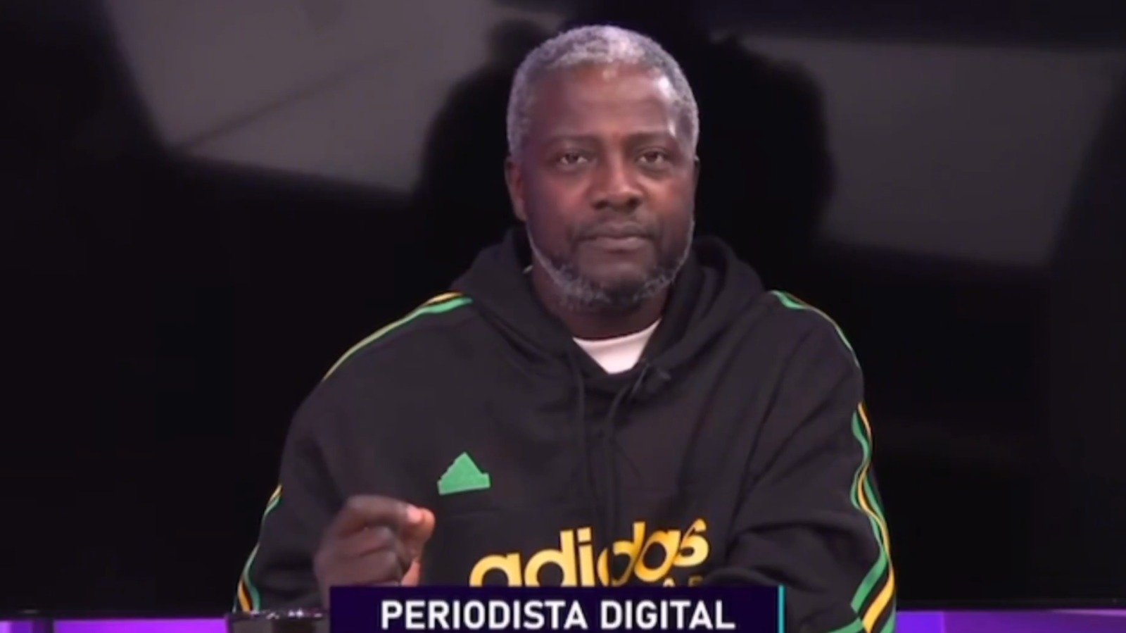 Para sorpresa de nadie, el periodista que tiene el honor de ser el primero en ver cómo se le abre un expediente es Bertrand Ndongo, de ‘Periodista Digital’