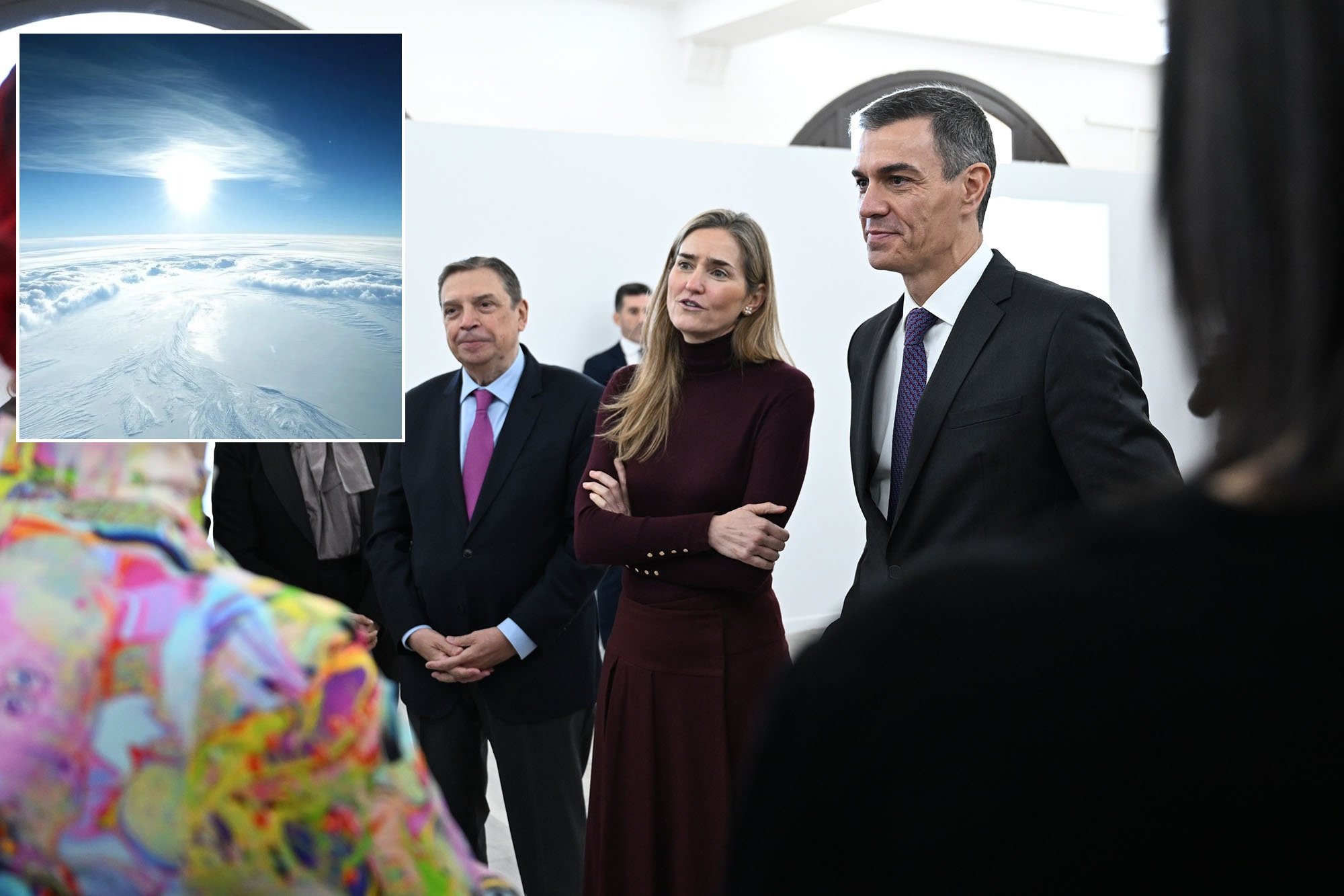 Luis Planas, Sara Aagesen y Pedro Sánchez estuvieron presentes en el penúltimo acto sobre el Pacto de Estado frente a la Emergencia Climática... pero resulta que el agujero de la capa de ozono se ha cerrado en tiempo récord este año