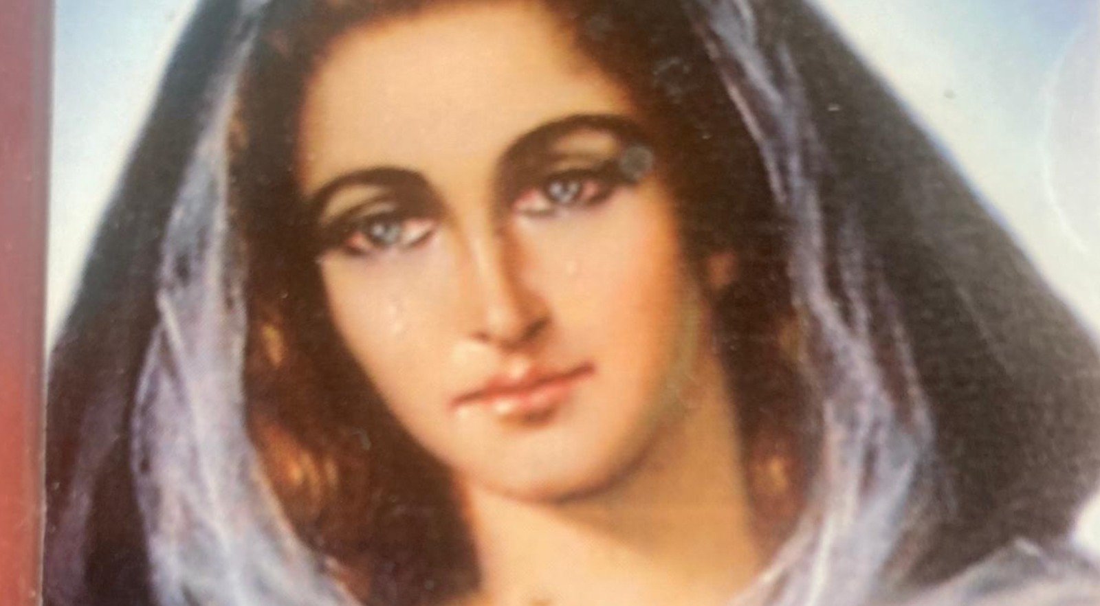 En resumen: la Virgen María es el clavo que nos queda a los católicos en estos tiempos convulsos En resumen: la Virgen María es el clavo que nos queda a los católicos en estos tiempos convulsos