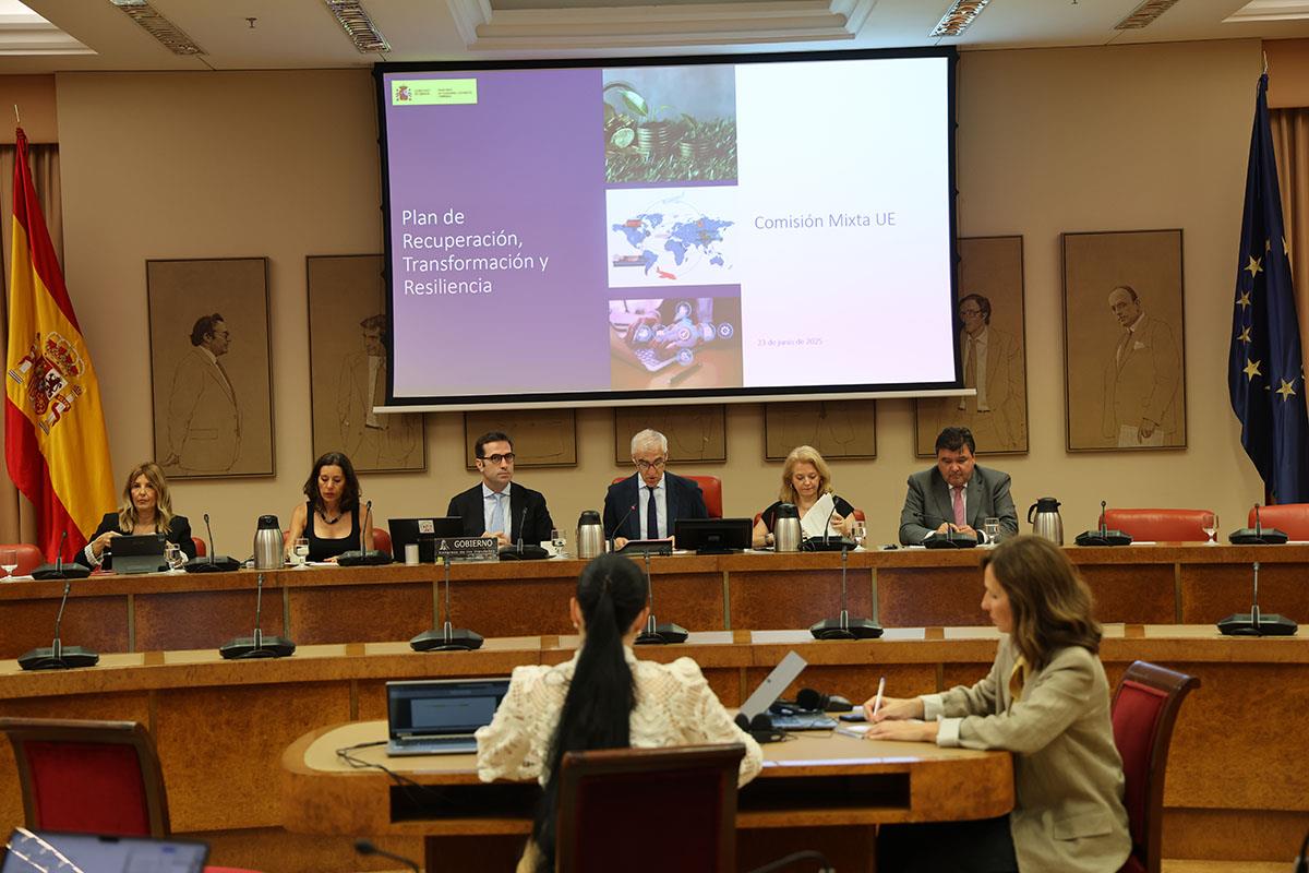 Comparecencia del ministro de Economía Carlos Cuerpo sobre los fondos NextGen