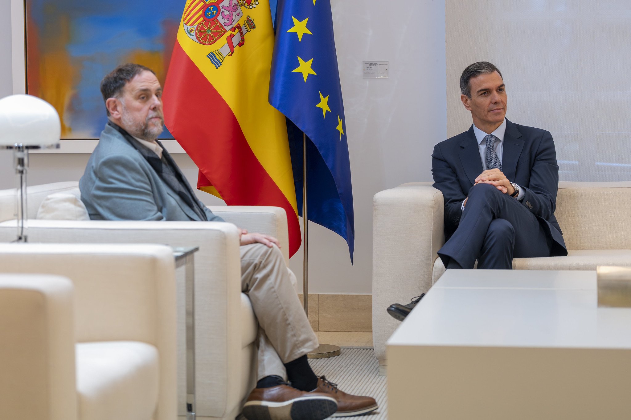 El golpista indultado Oriol Junqueras con el presidente del Gobierno más nefasto, Pedro Sánchez / Foto: Pablo Moreno