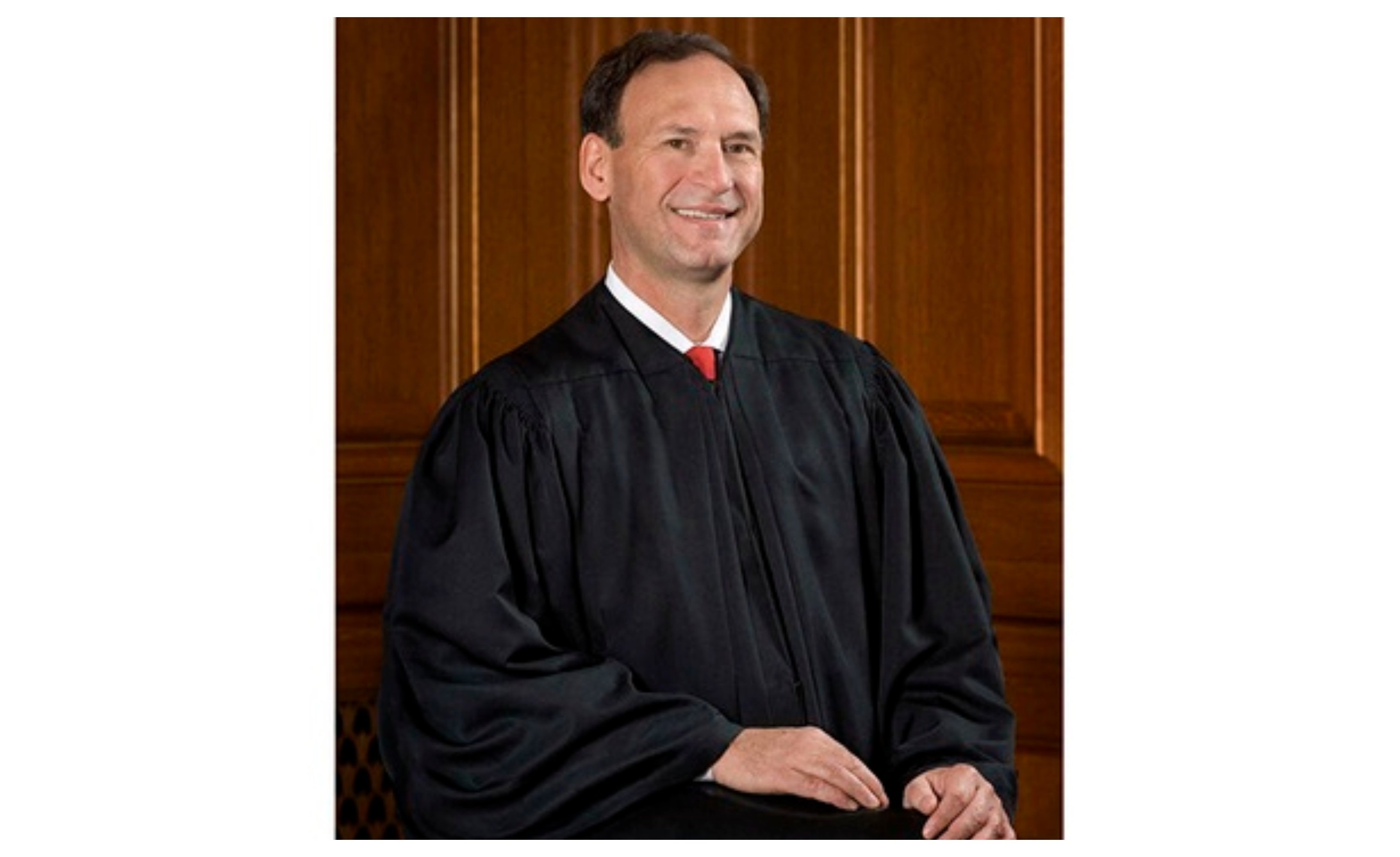 El juez de la Corte Suprema Samuel Alito cuestiona que la abogada de los transgénero no sea capaz de definir qué es una mujer