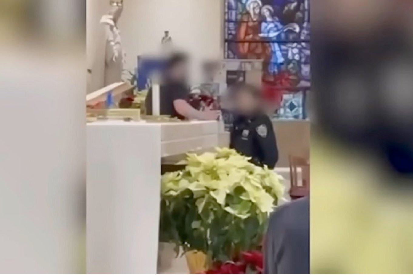 Profanada la Iglesia católica de San Silvestre, en Nueva York