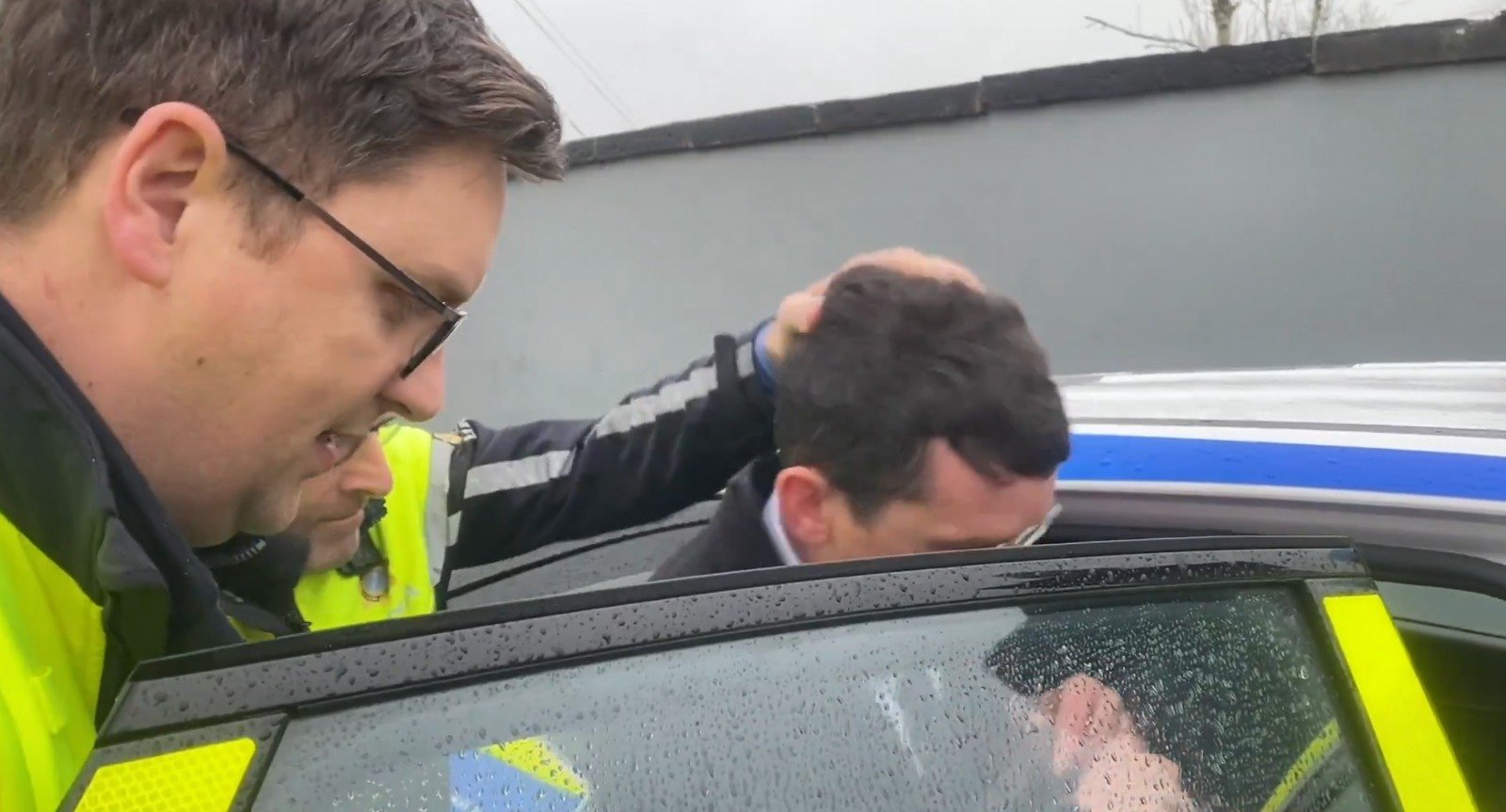 Burke ha vuelto a entrar en la prisión de Mountjoy después de que el Tribunal Superior ordenara su reingreso por incumplir la resolución judicial