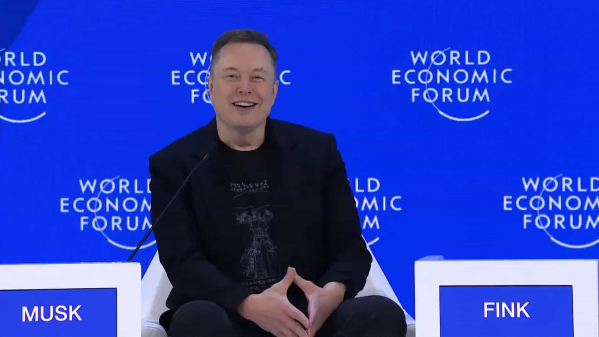 Elon Musk ahora se mete a dar lecciones de energía, apostando por la solar y olvidando la nuclear. ¡Mala decisión!