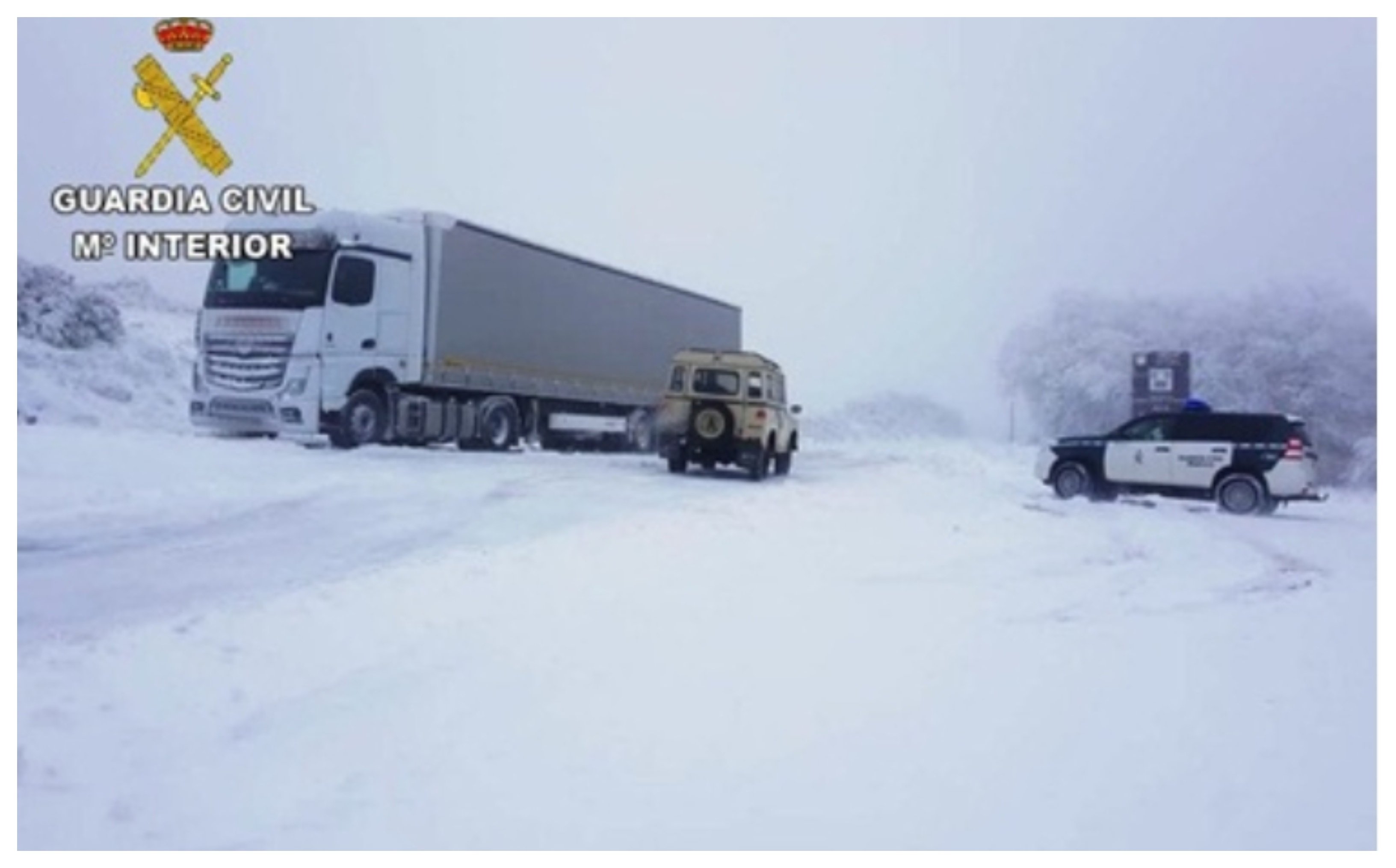 La Dirección General de Carreteras y la Dirección general de Tráfico pararon miles de camiones por el aviso de nevadas... y no fue para tanto