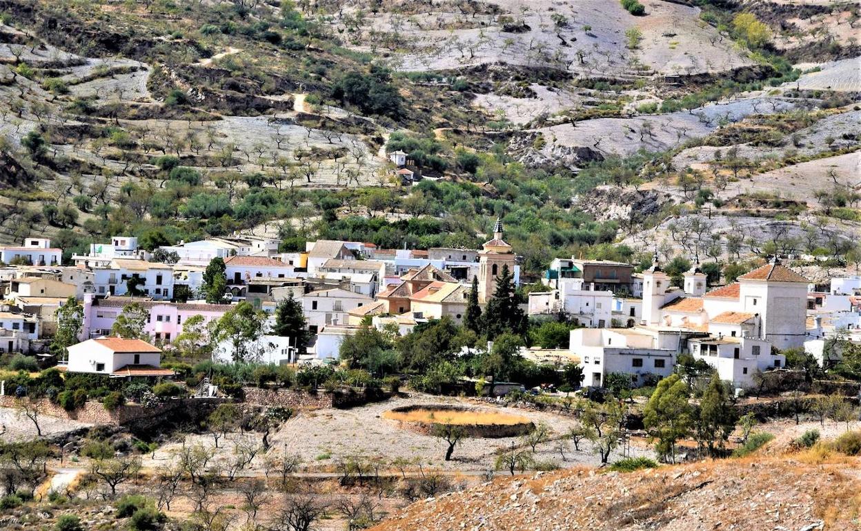 Localidad de Turón (Granada), donde el gobernador civil del PSOE, en 1938, estableció el primer campo de exterminio de Europa Occidental