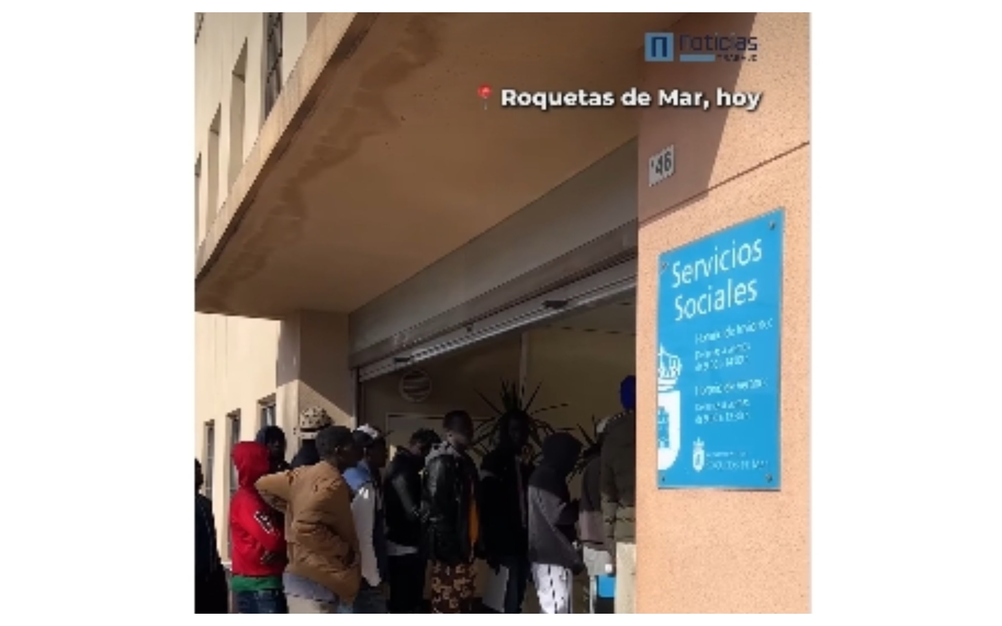 Tanto Jucil como el resto de colectivos defienden que no se debe regularizar a ningún inmigrante que no acredite oficialmente, y no mediante una simple firma personal, la carencia de antecedentes penales en sus países de residencia anteriores