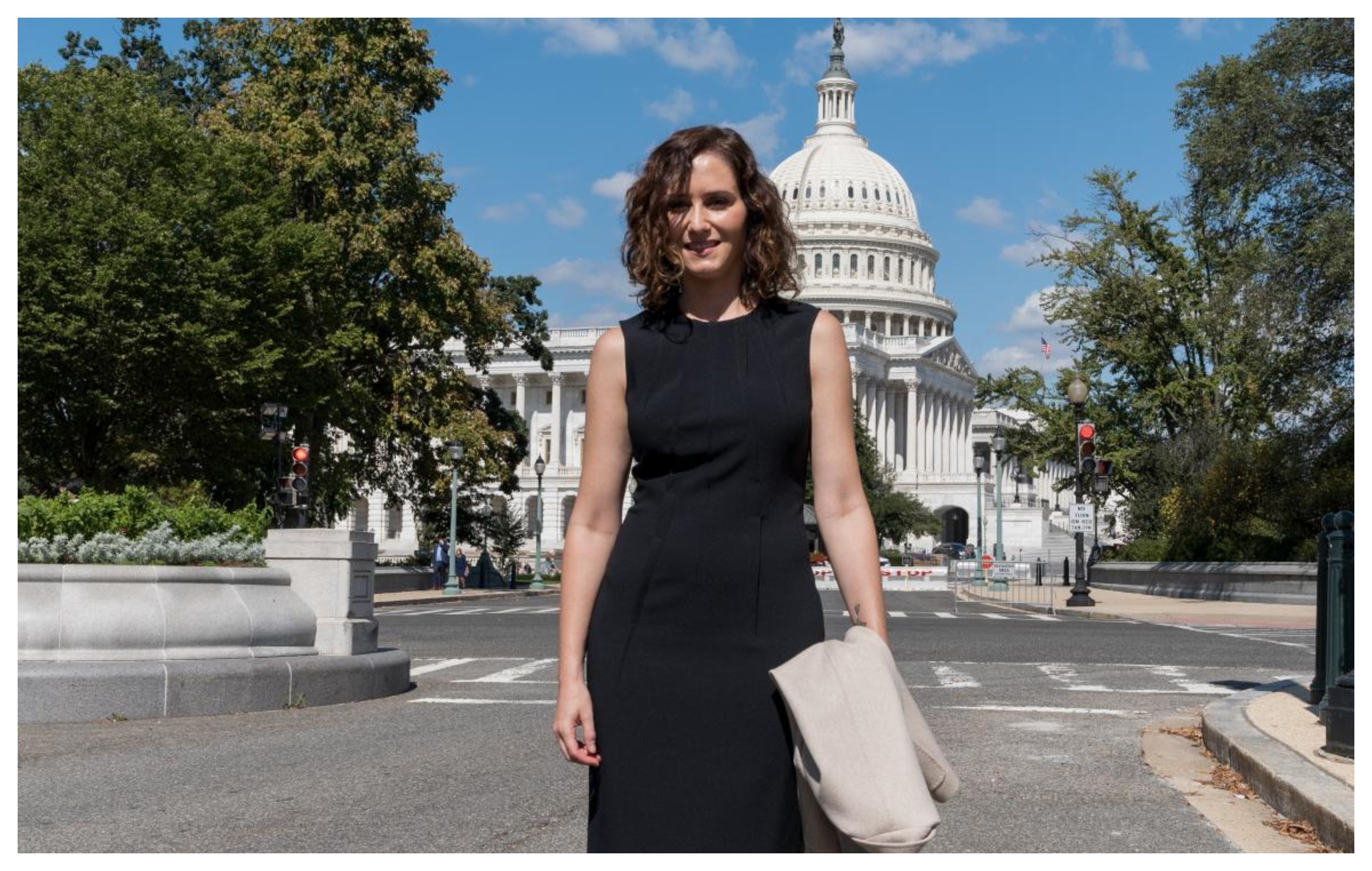 Isabel Díaz Ayuso, a lo mejor sólo por molestar, ha tenido otra buena idea: concederá la medalla de la Comunidad de Madrid a Estados Unidos, que ahora es tanto como decir a Donald Trump