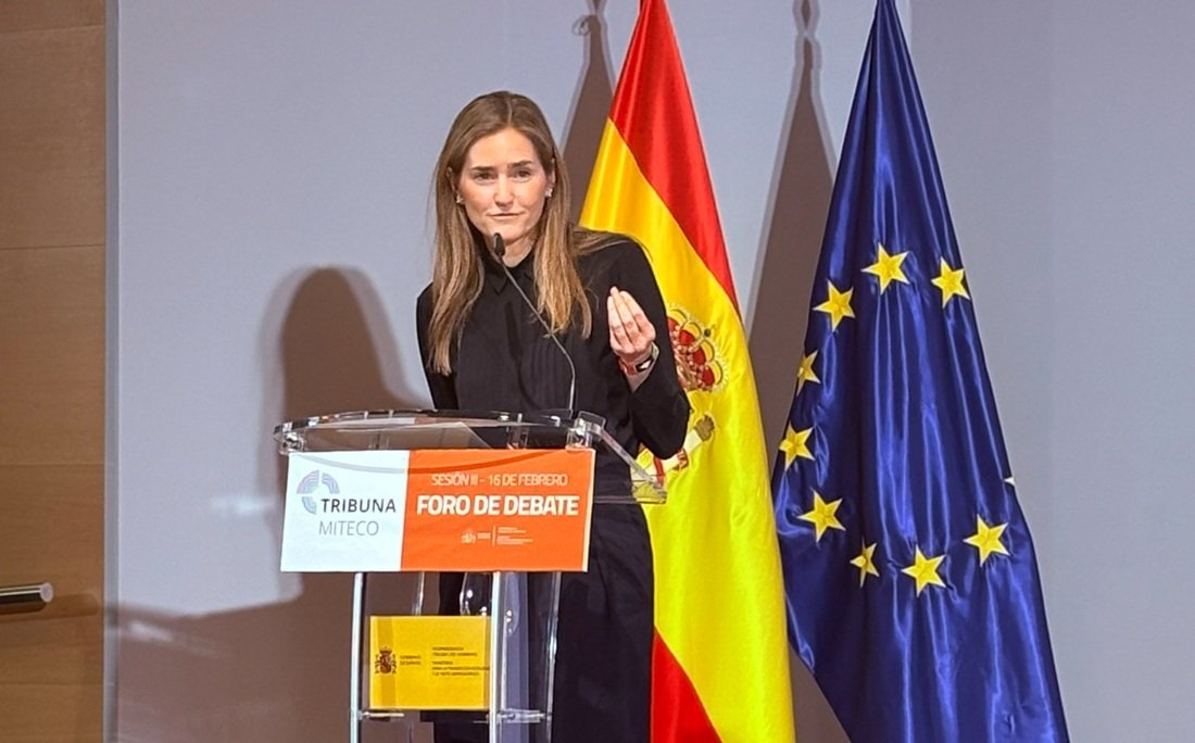 Aagesen insiste, una y otra vez, en su 'locura climática' y ahora lo hace con su plan de acción contra la desinformación climática