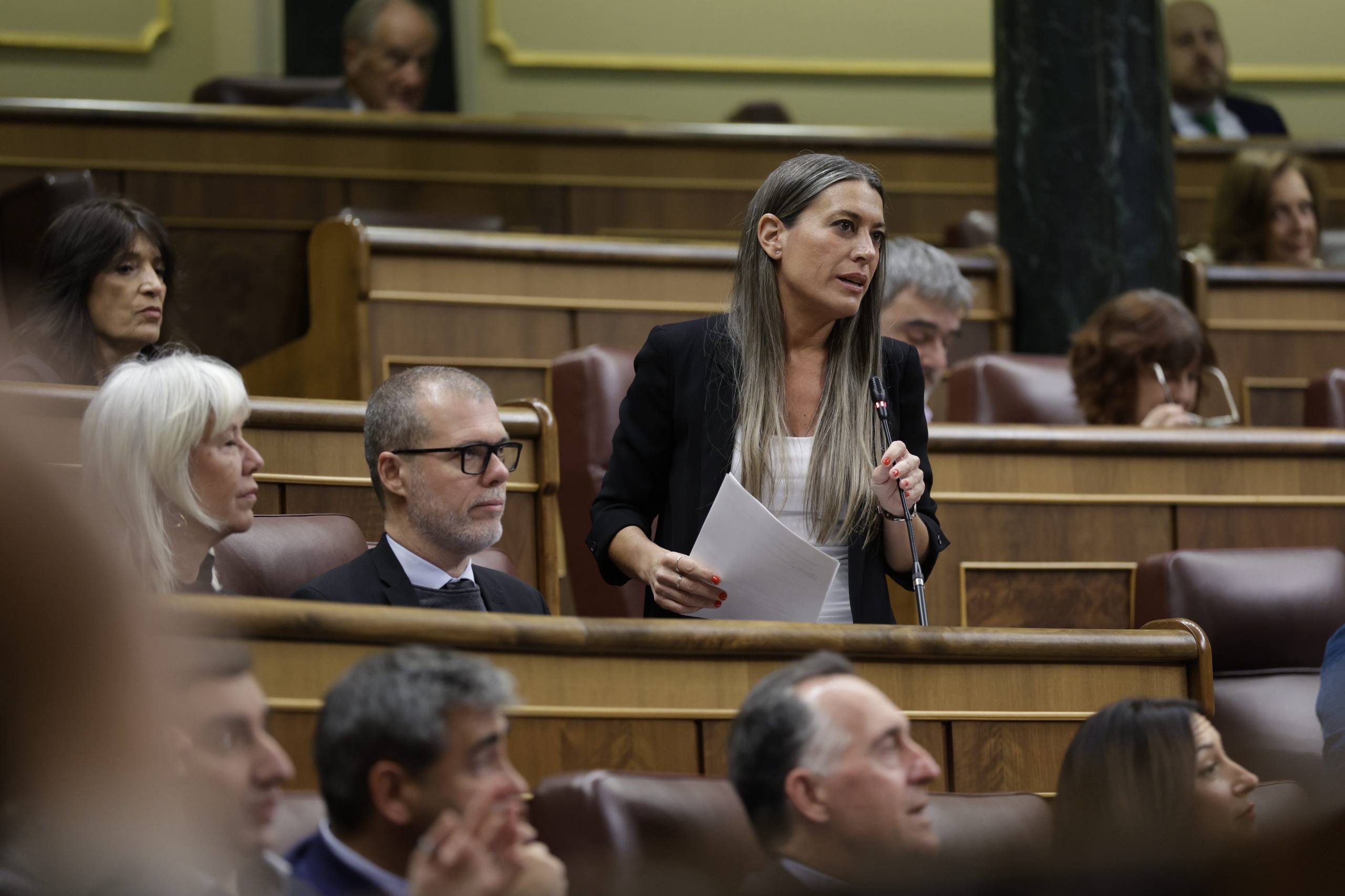  La portavoz parlamentaria de Junts, Miriam Nogueras, ha confirmado en la sesión de control de este miércoles que el Ejecutivo no contará con los siete votos de su grupo