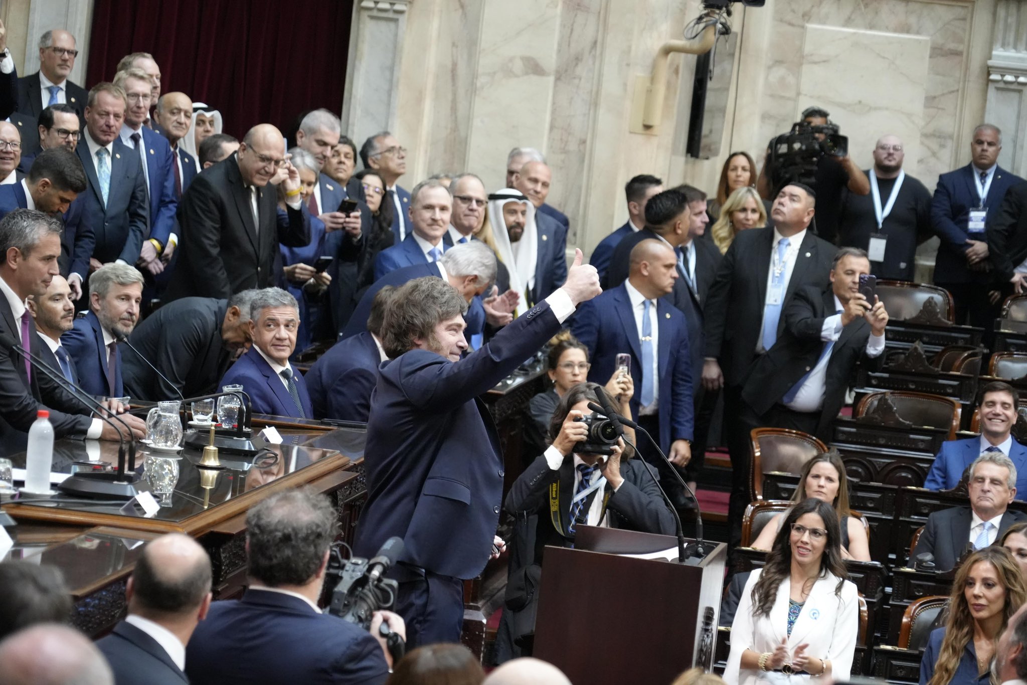 El presidente argentino Javier Milei se dirigió en varias ocasiones a los diputados kirchneristas