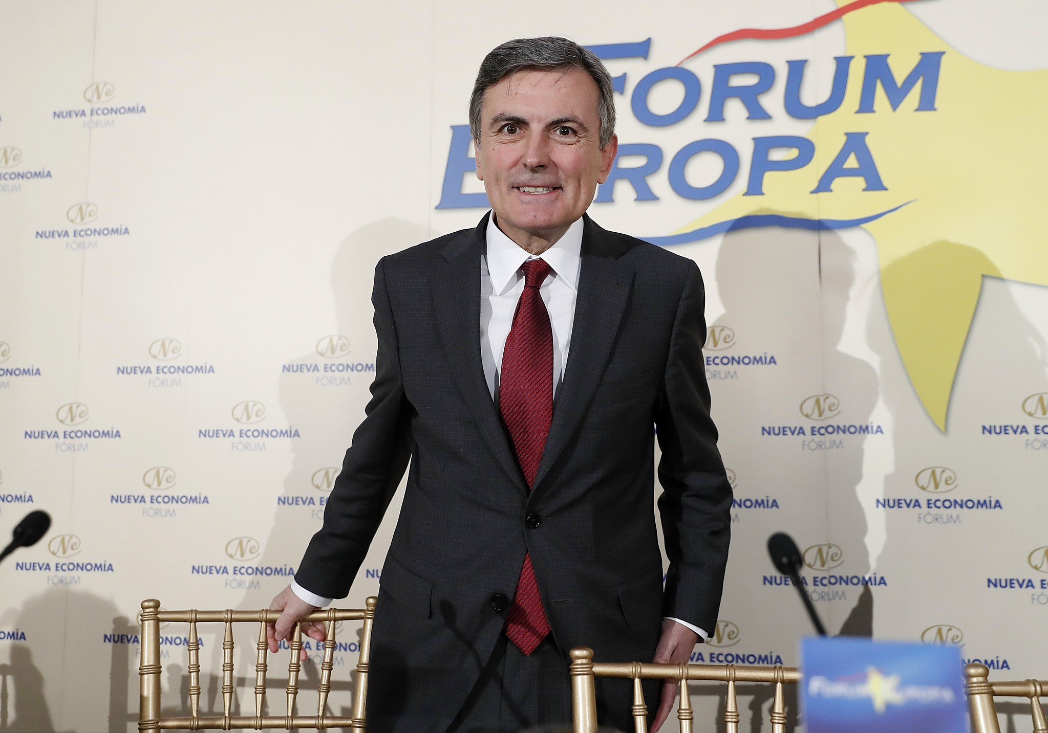 El socialista Pedro Saura no sólo ha sacado de pérdidas a Paradores, sino también a Correos... eso sí, con fuerte inyección de dinero público / Foto: Pablo Moreno