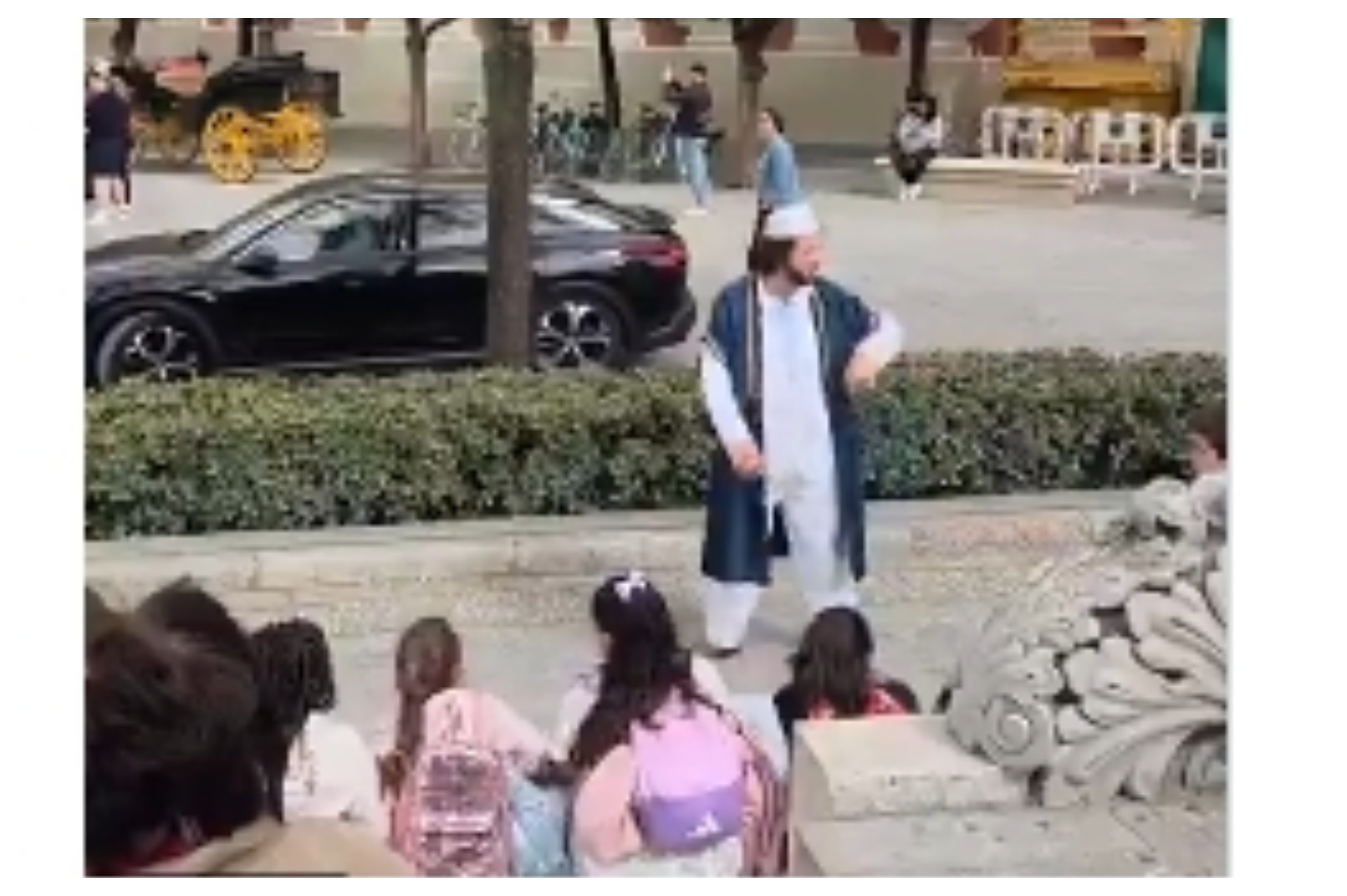 Islamización de Andalucía. Excursiones para que los niños "aprendan sobre el Ramadán"... 'patrocinadas' por el Gobierno Moreno Bonilla