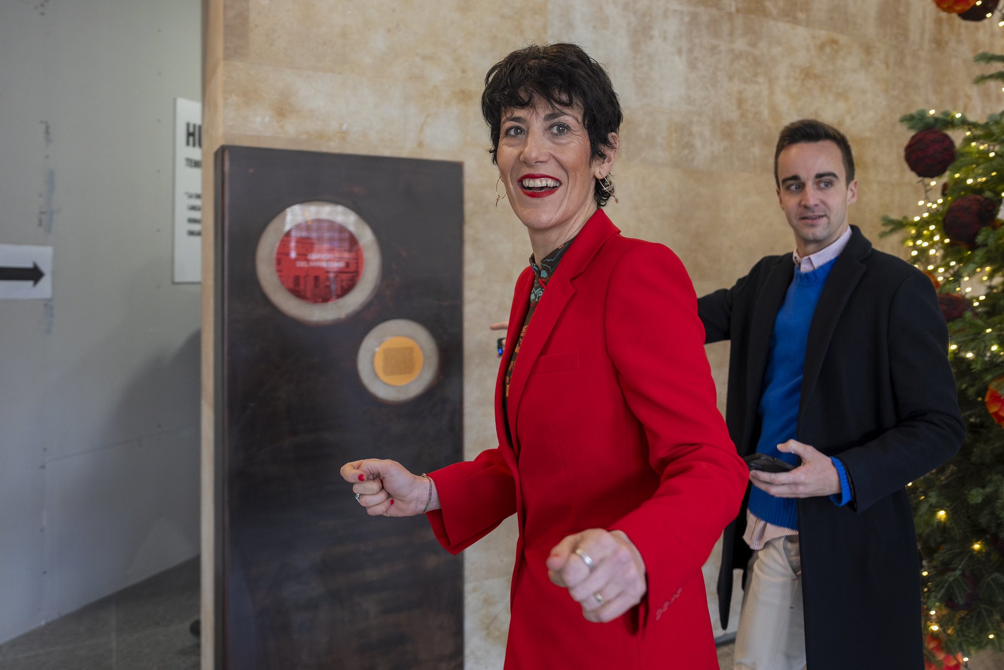 Los ingresos por cotizaciones sociales están lejos de cubrir los gastos en los que incurre el Estado para abonar las pensiones contributivas. Pero, para doña Elma Saiz, ministra de Inclusión, Seguridad Social y Migraciones desde 2023, y para el resto del Gobierno, esto no es un problema / Foto: Pablo Moreno