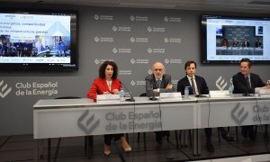 Concha Raso, redactora de El Economista; Luis Atienza, presidente ejecutivo de Argo Capital Partners; Alejandro Bonitch, socio de Cuatrecasas; Vicente Lóper-lbor, presidente de EFELA