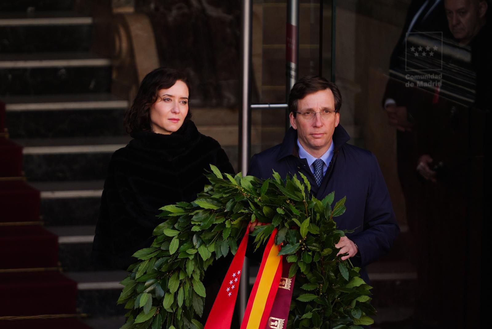 Ayuso y Almeida homenajean a las víctimas del 11-M