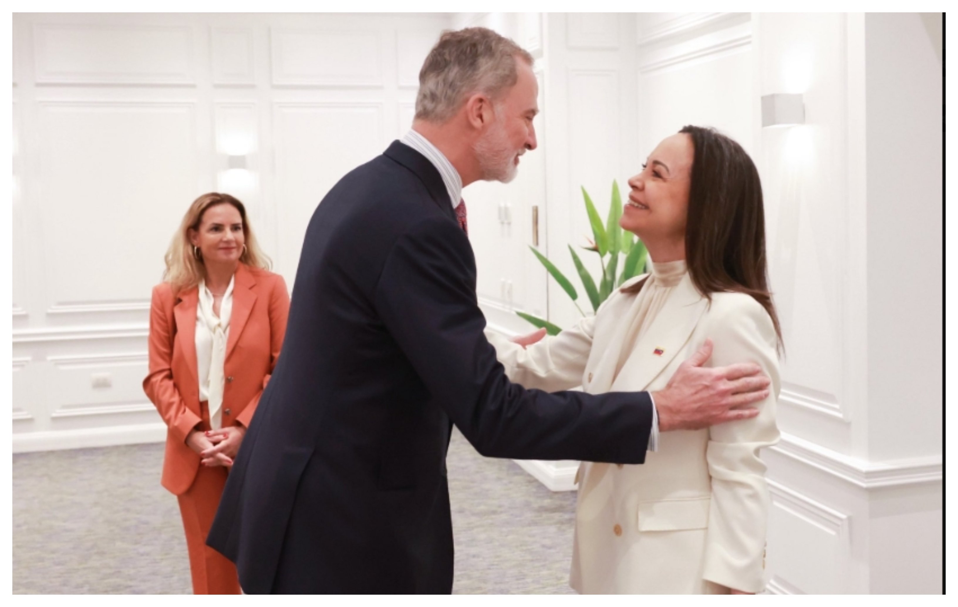 Zarzuela interna romper con Moncloa: Felipe VI recibe a Corina Machado... sin Albares