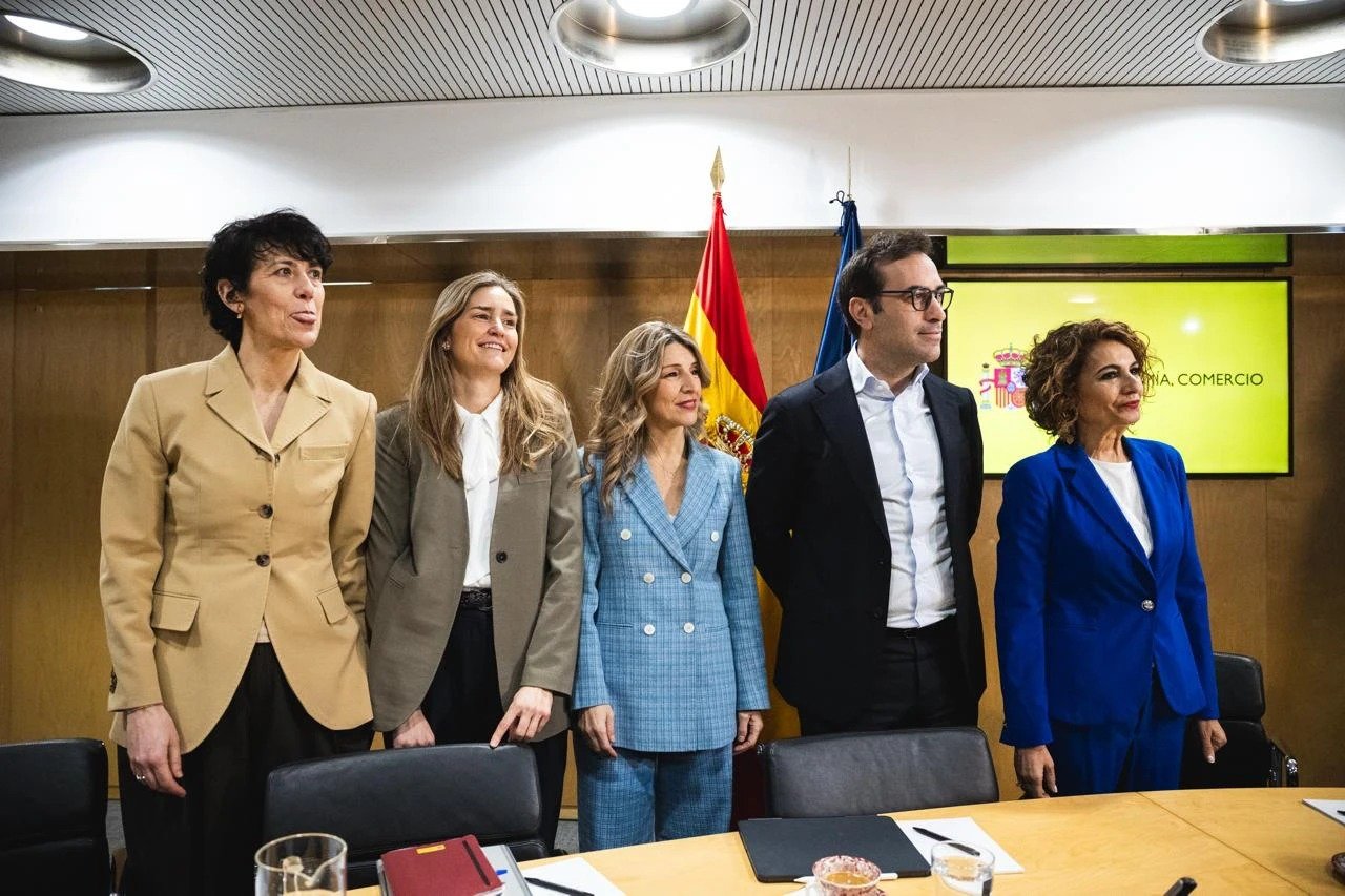 El Gobierno recauda más de lo que suben los salarios... esto marcha