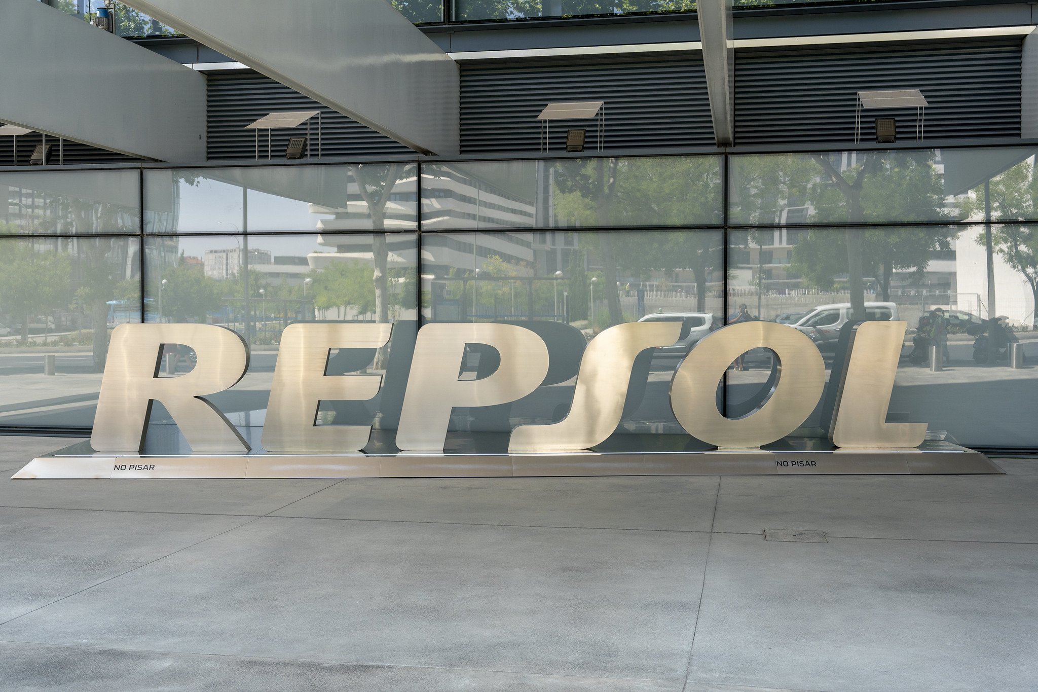 Repsol ha vuelto a ser pionera en ofrecer descuentos / Foto: Pablo Moreno