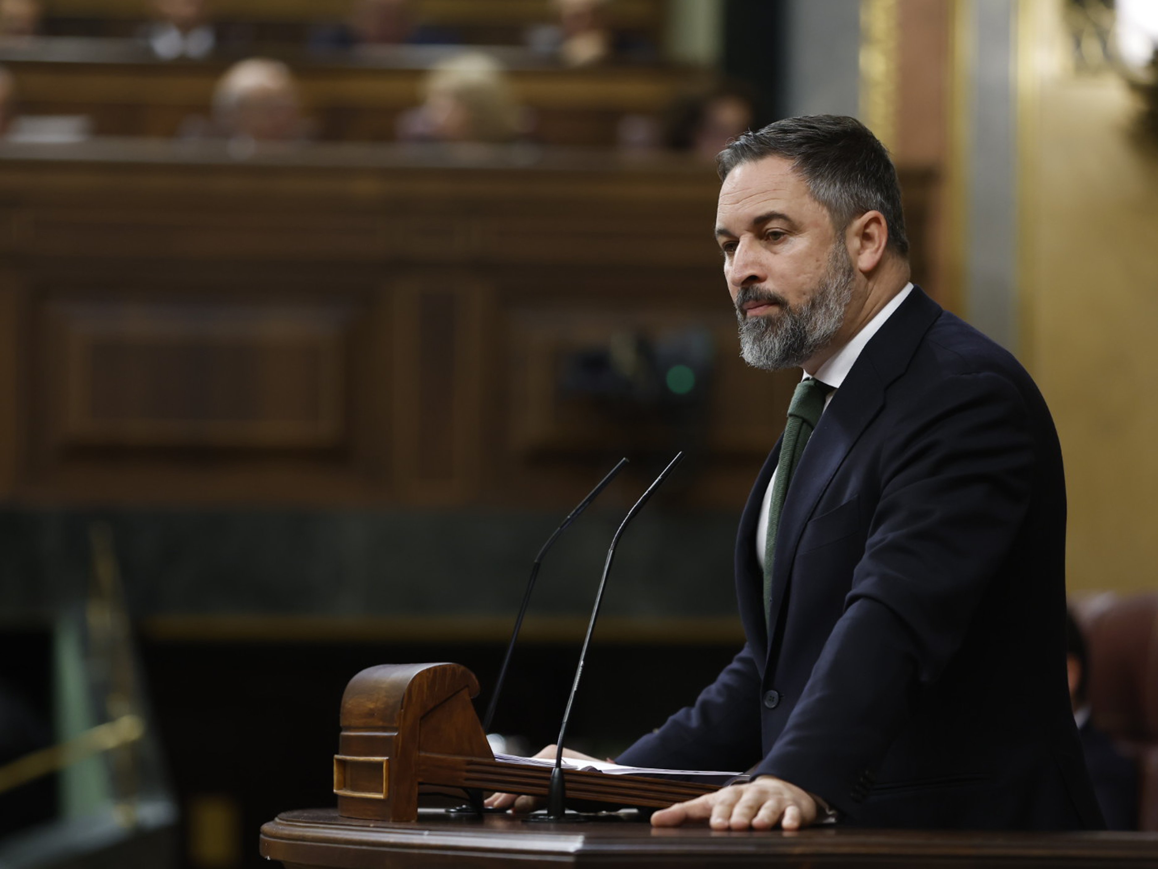 "Es su gobierno quien estigmatiza la energía nuclear", dice Abascal a Sánchez